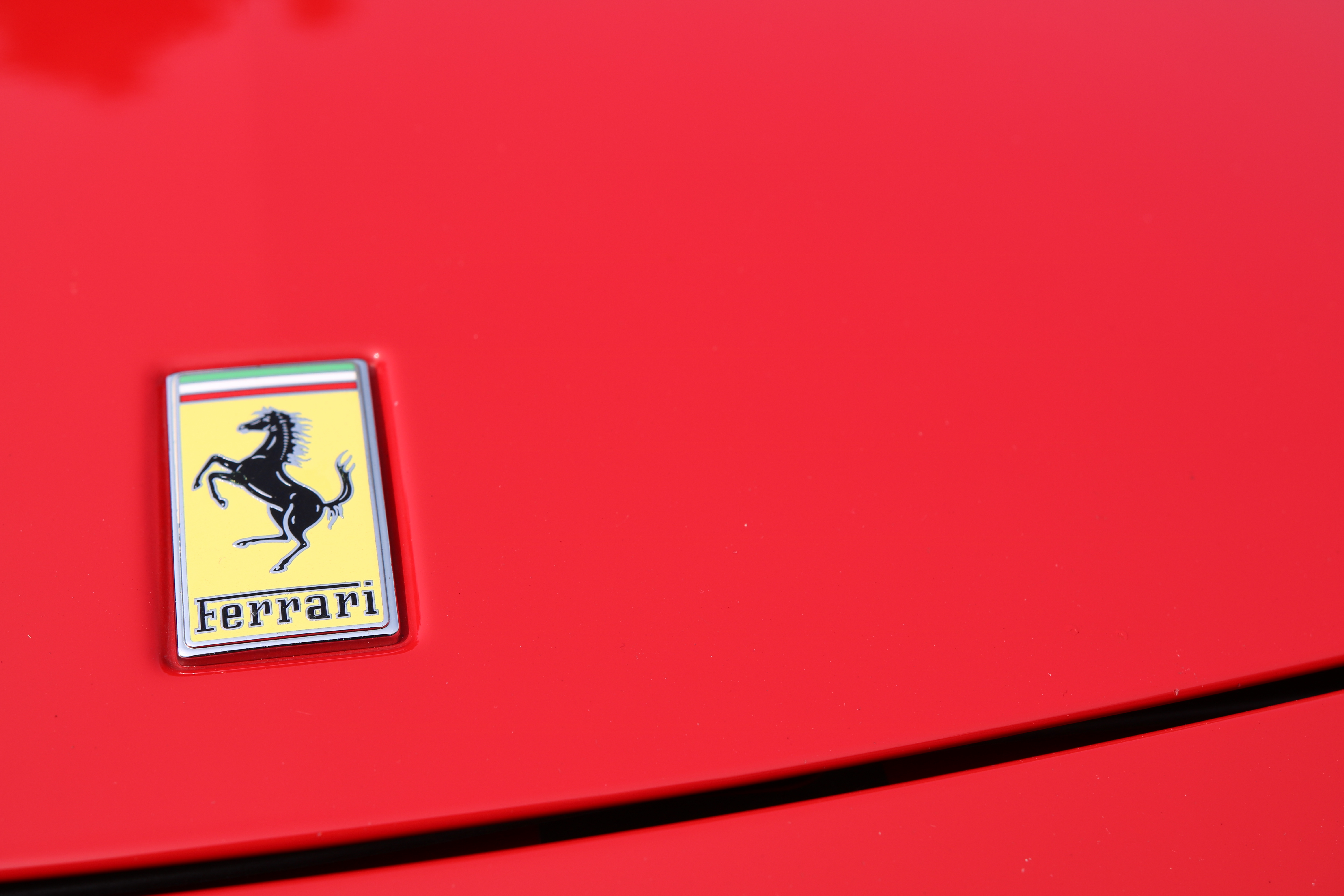 Car Logo Red Ferrari 6000x4000