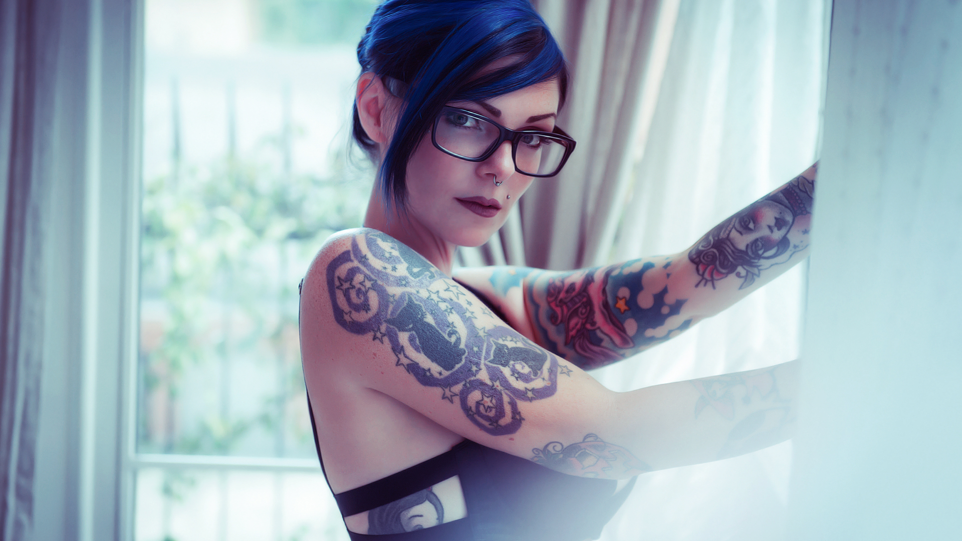 Women Tattoo Blue Hair Glasses Women With Glasses 1920x1080