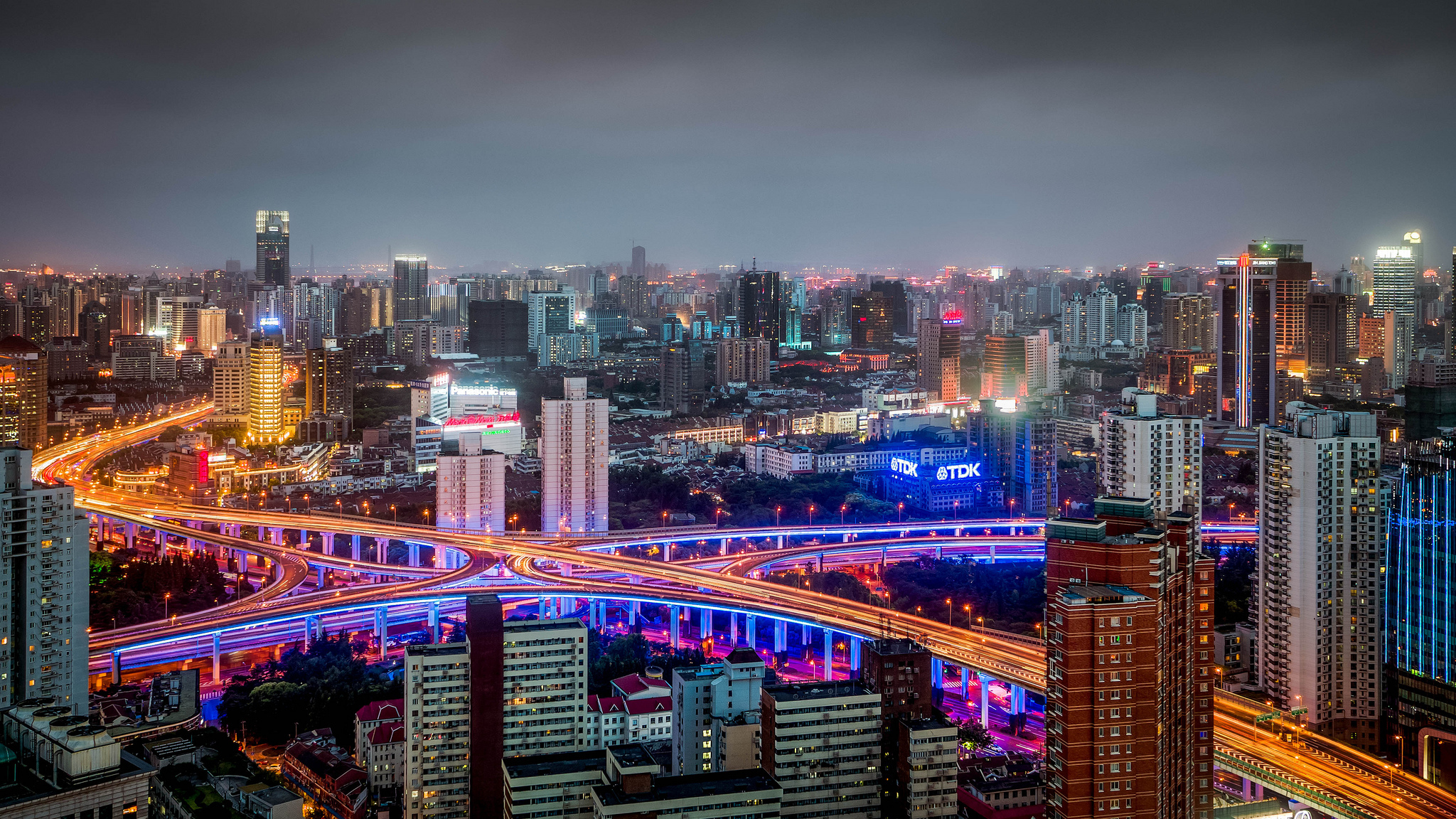 China Building Road Panorama Night City Huangpu 2048x1152