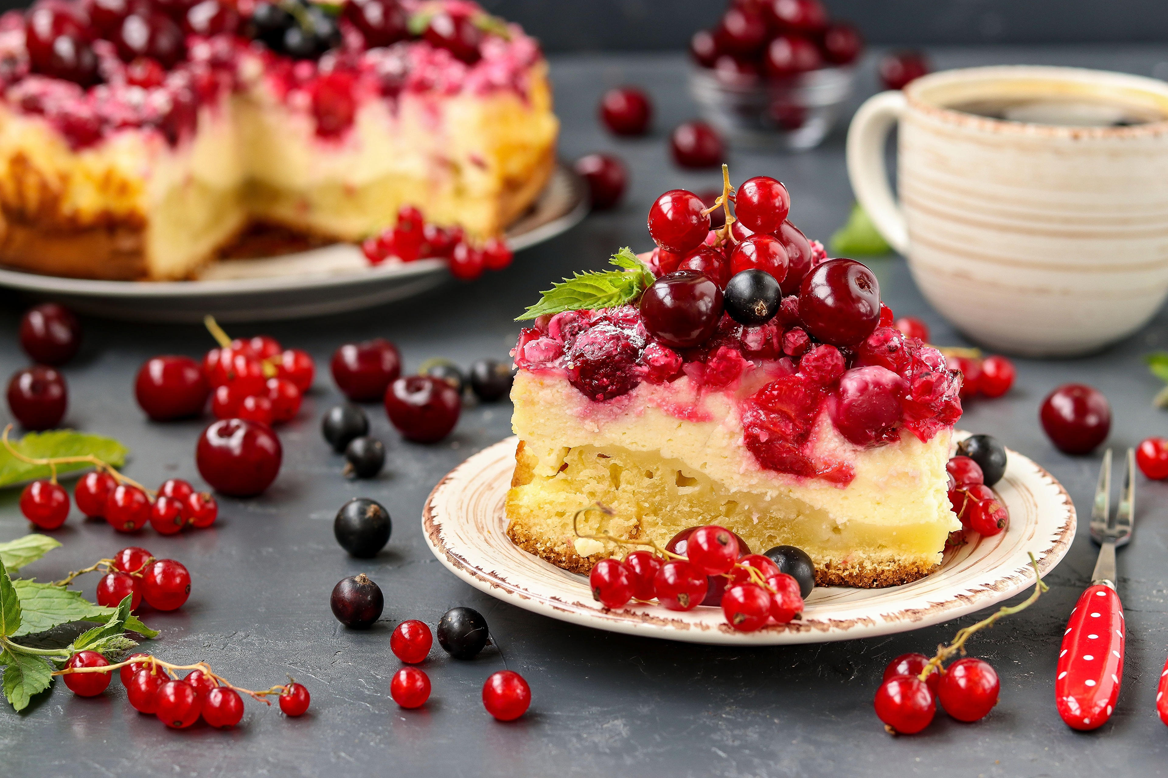 Baking Berry Cherry Currants Dessert Fruit Pie Still Life 3840x2559