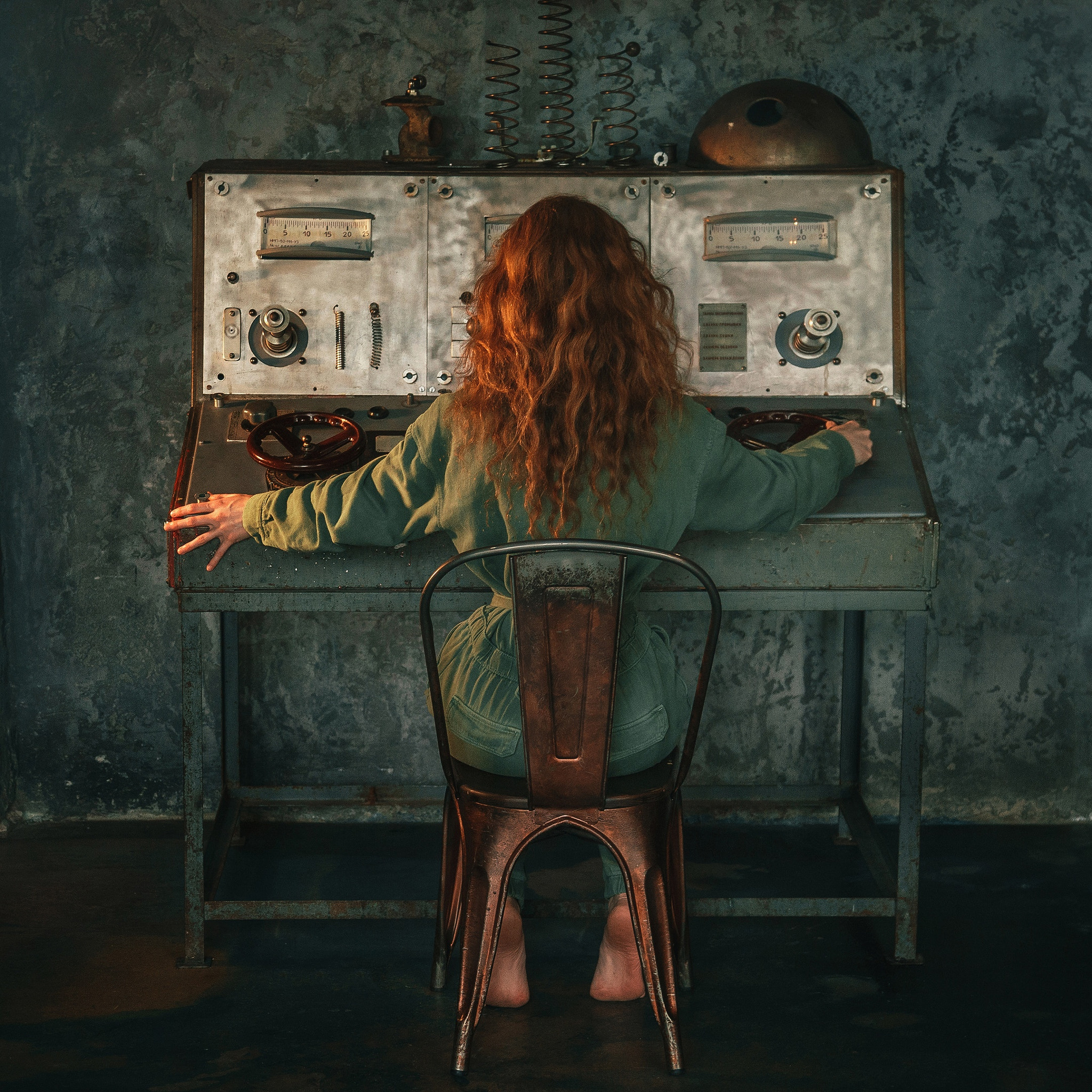 Andrew Vasiliev Women Redhead Long Hair Factory Chair Barefoot Indoors Panels 2048x2048