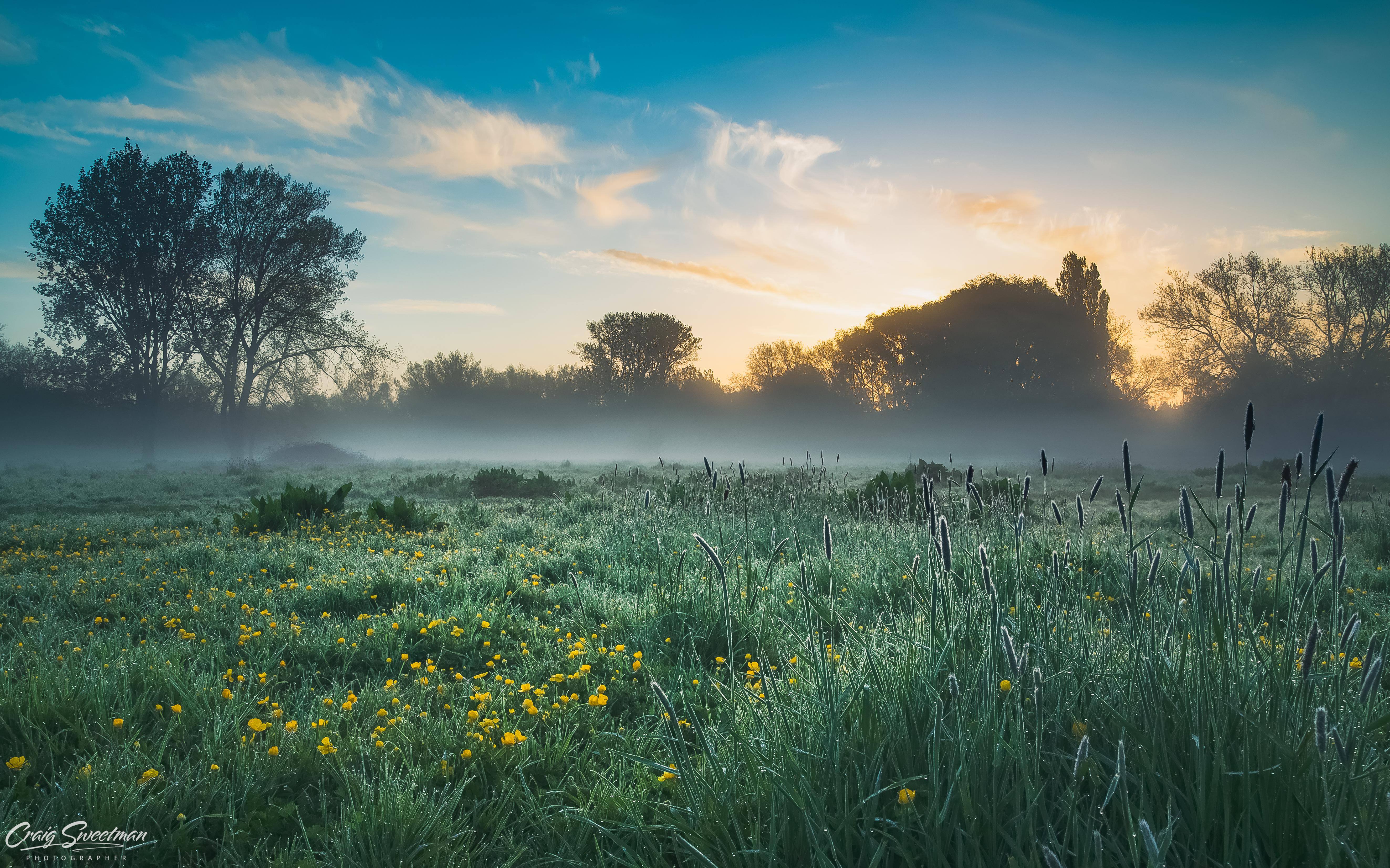 England Landscape Field Sunrise Mist 5293x3308