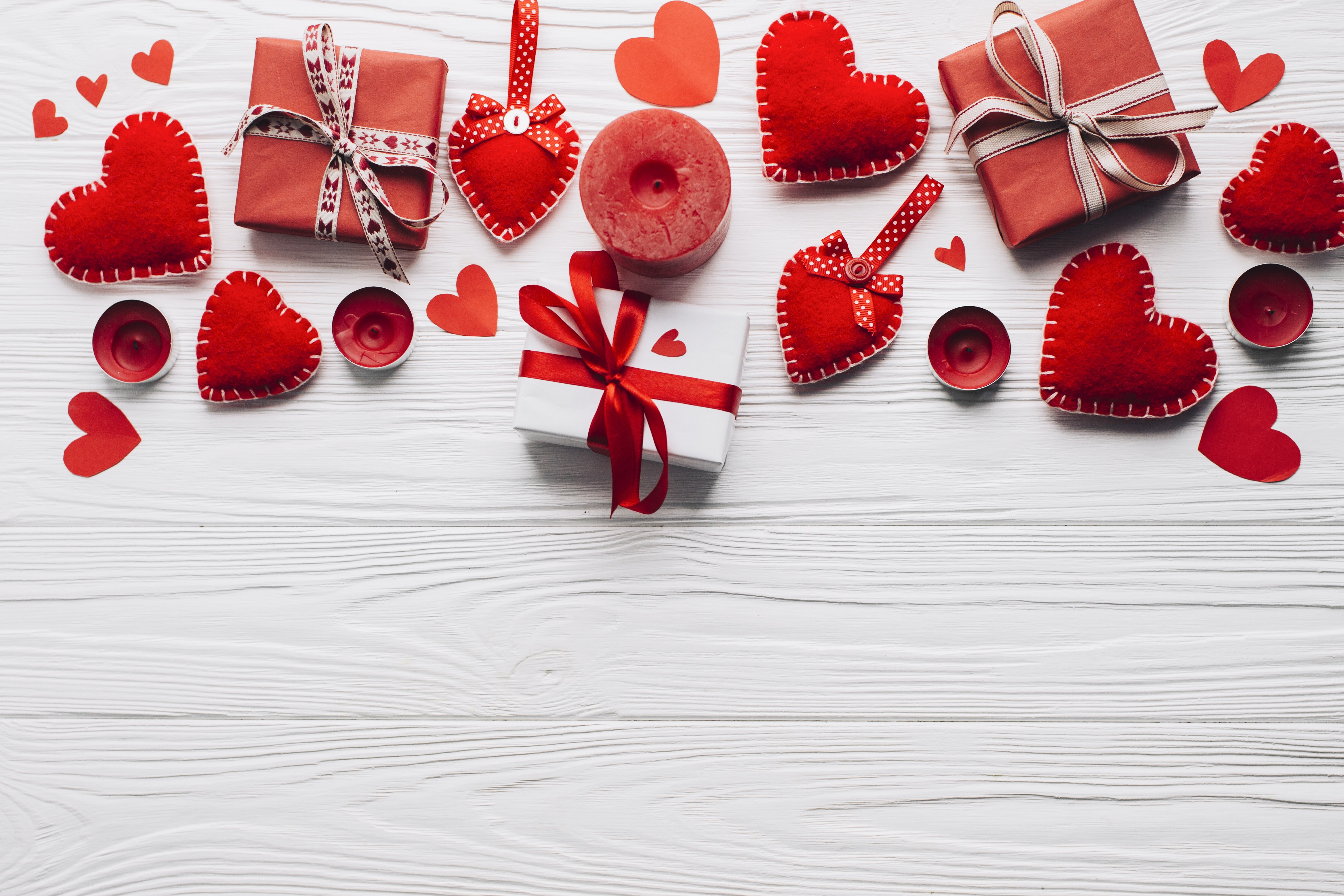 Gift Heart Love Romantic 4768x3179