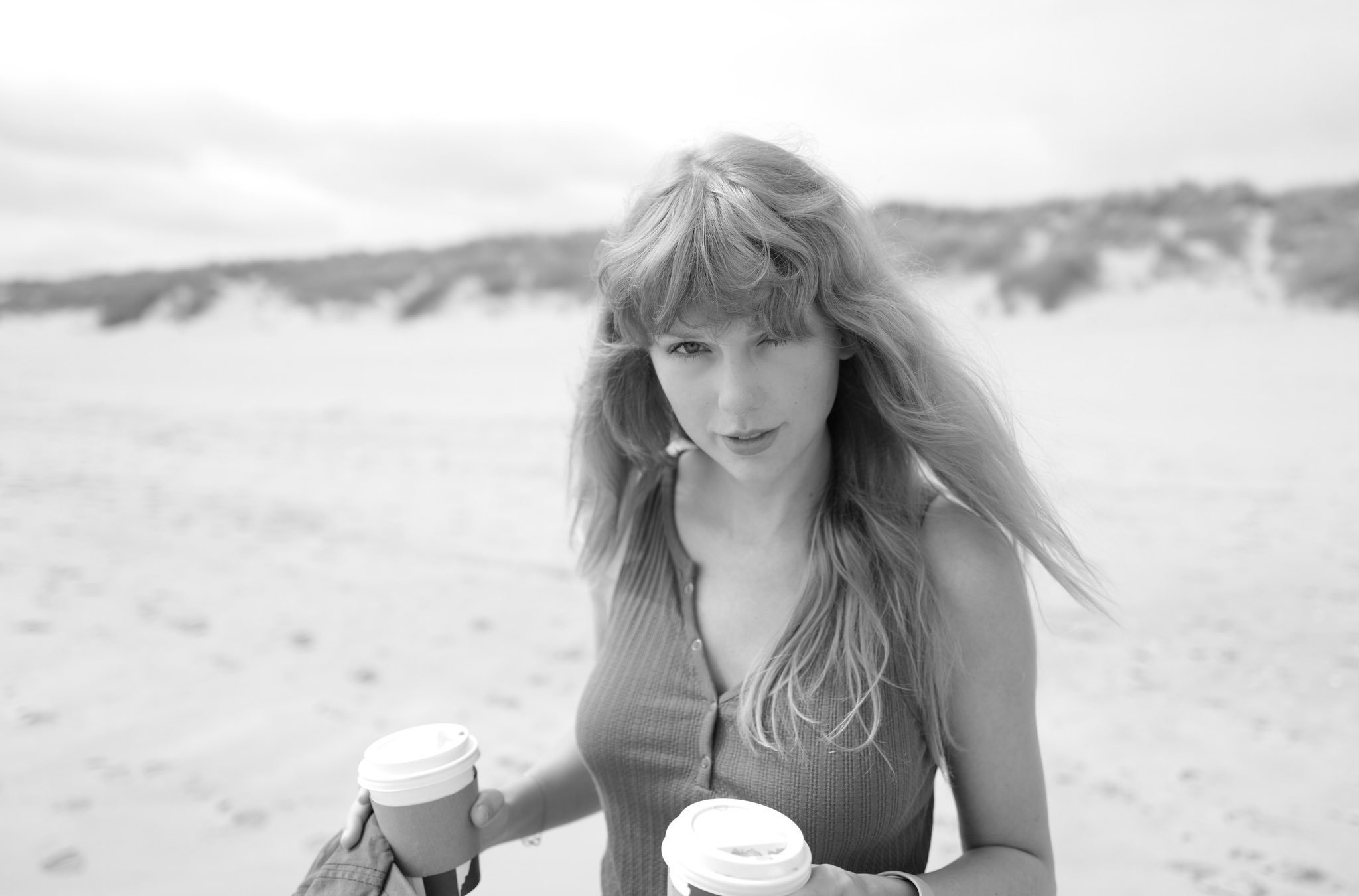 Taylor Swift Singer Songwriters Monochrome 2048x1350