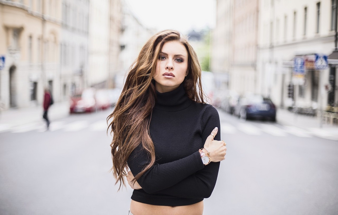 Brunette Women Model Josefine Forsberg Black Sweater Watch Street View 1280x816