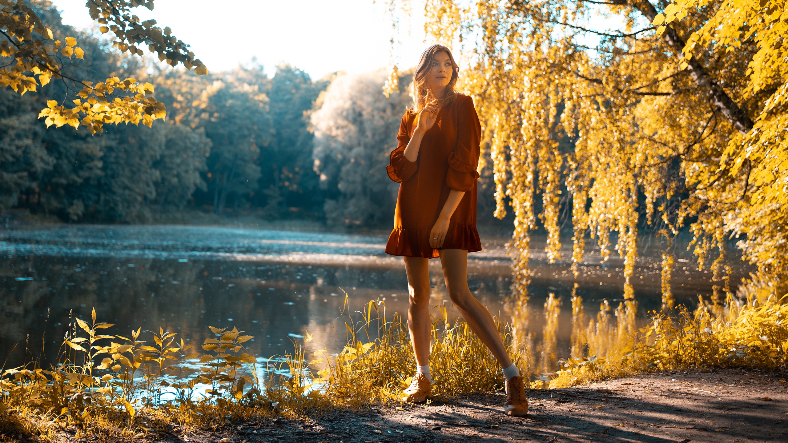 Women Model Vladimir Stefanovich Women Outdoors Trees Fall Water Red Clothing Looking Away Standing  2560x1440