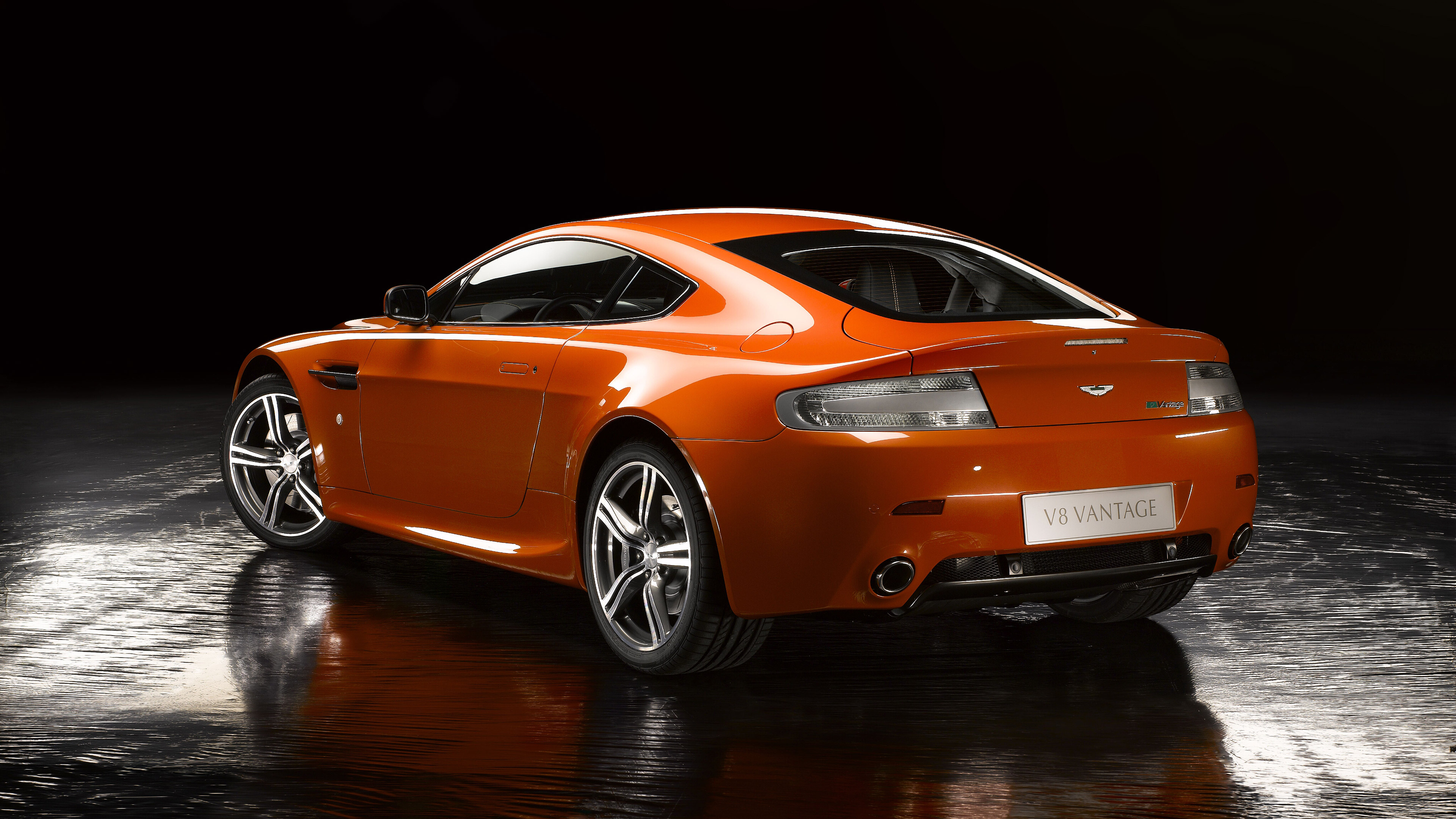 Aston Martin V8 Vantage N400 Luxury Car Grand Tourer Coupe Orange Car Car 3840x2160