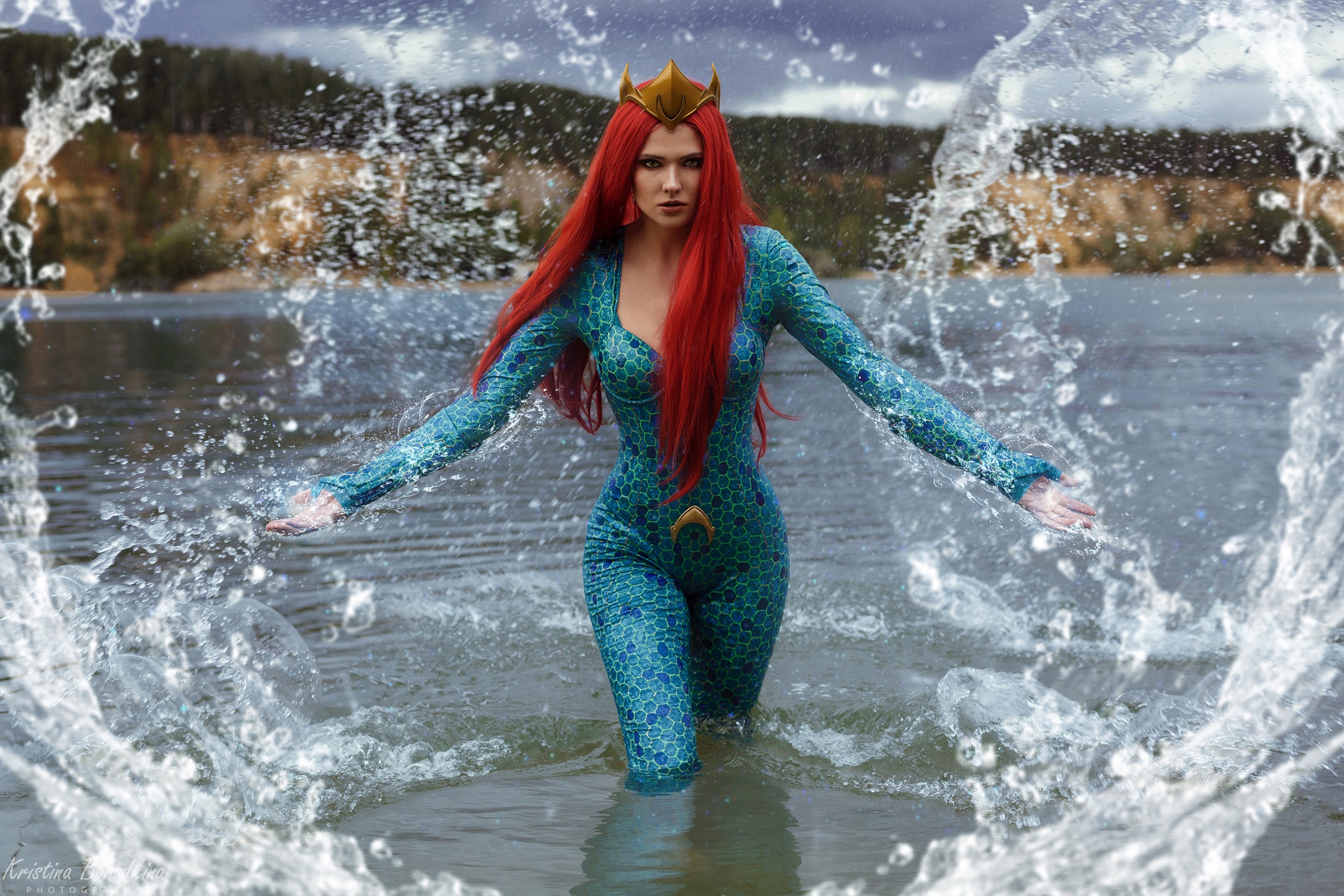 Kristina Borodkina Women Miroslava Ladovir Cosplay Mera DC Comics Redhead Crown Water Splash Water 2500x1667