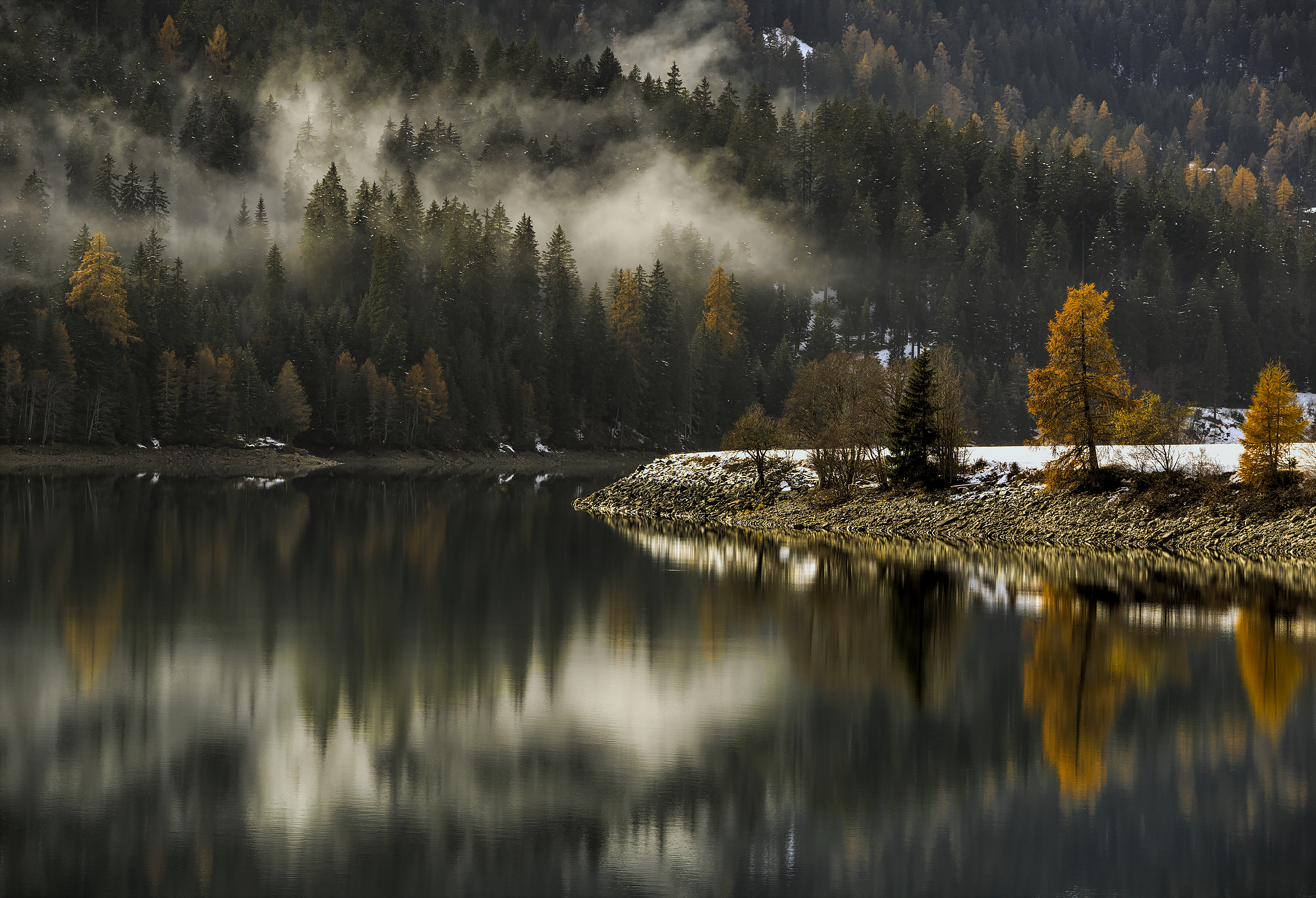 Fall Winter Mist Landscape Lake Reflection Forest Pine Trees 3000x2048