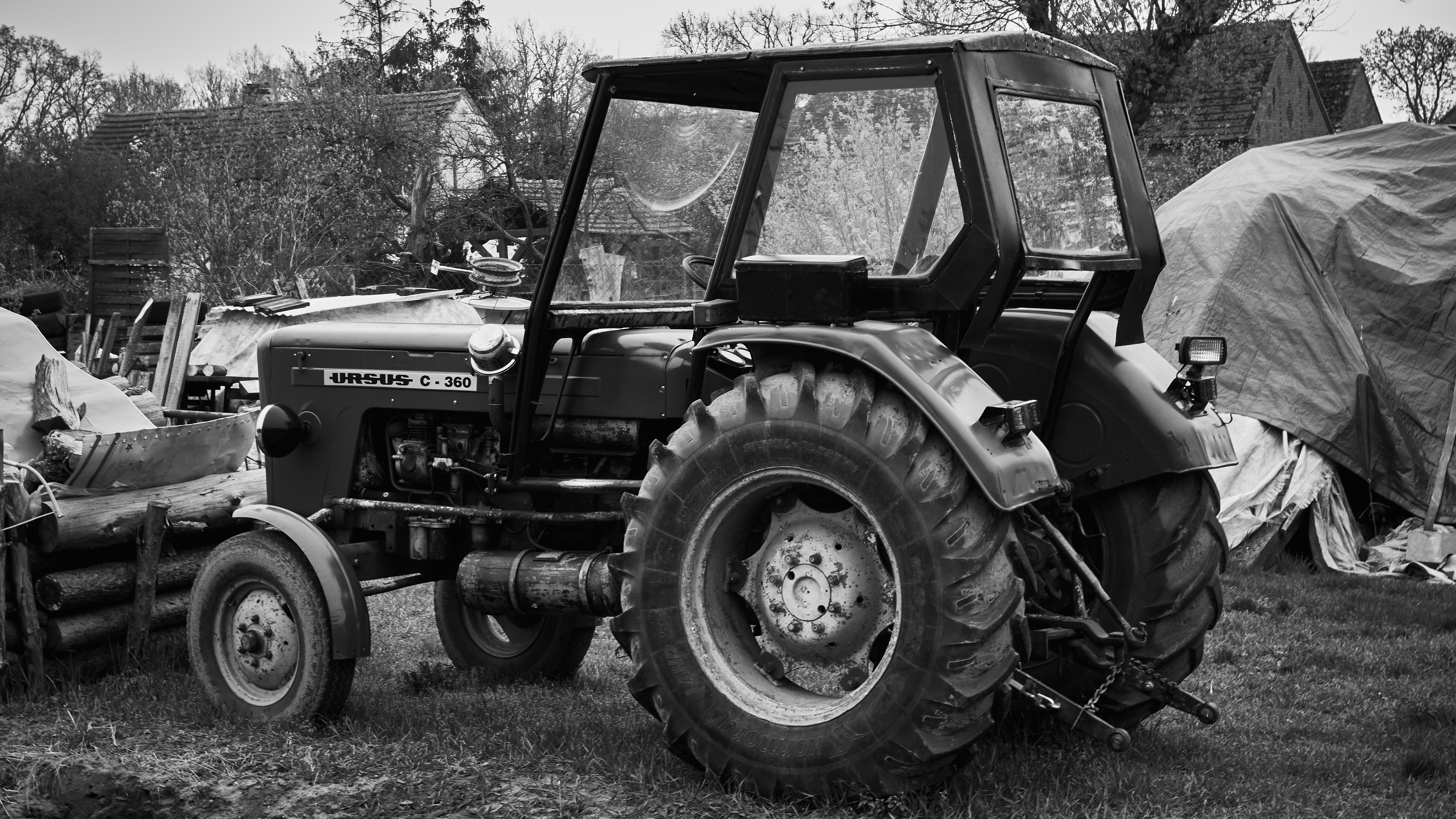Machine Tractors Automotive Monochrome Poland 5639x3172