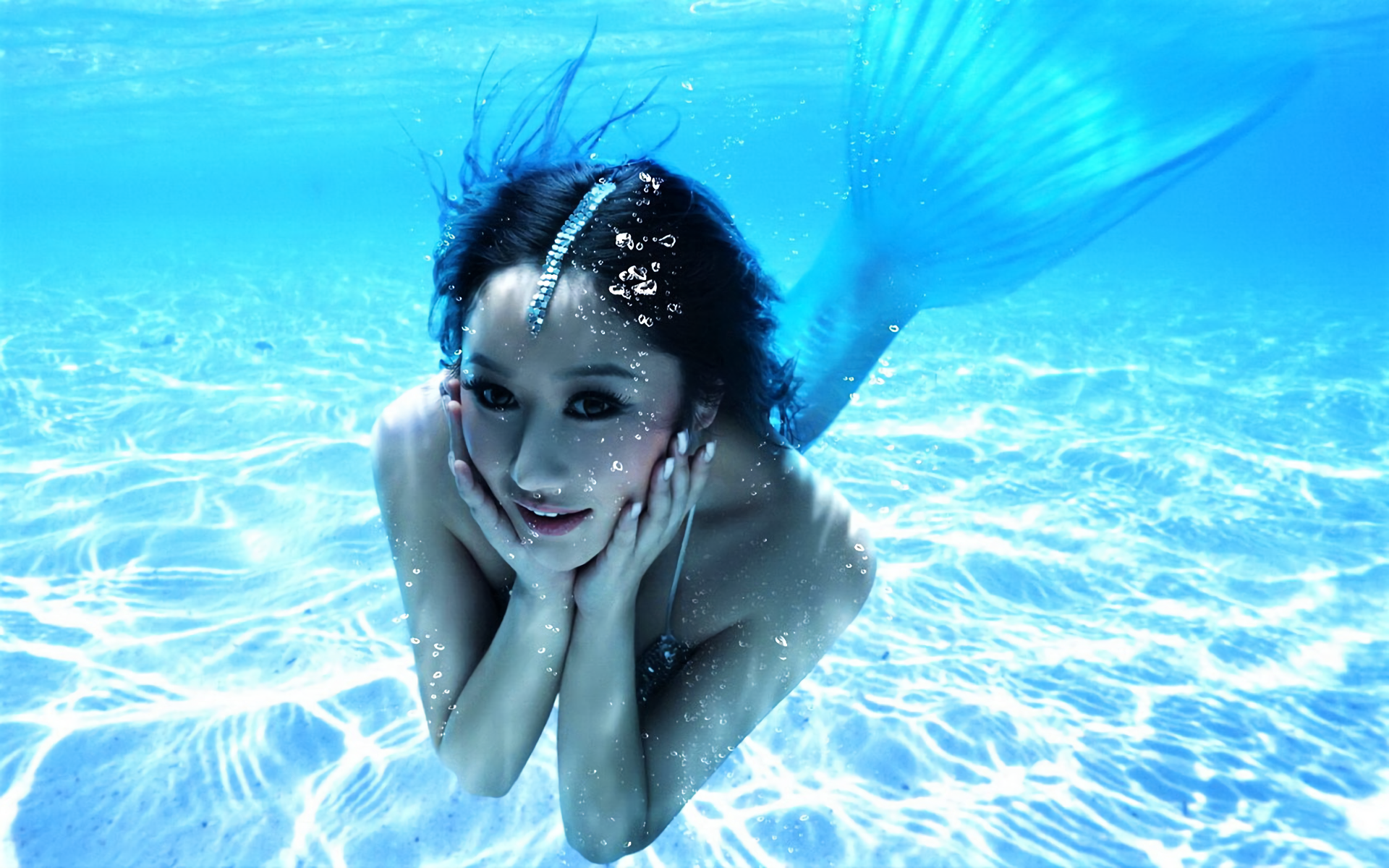 Girl Woman Underwater 1920x1200
