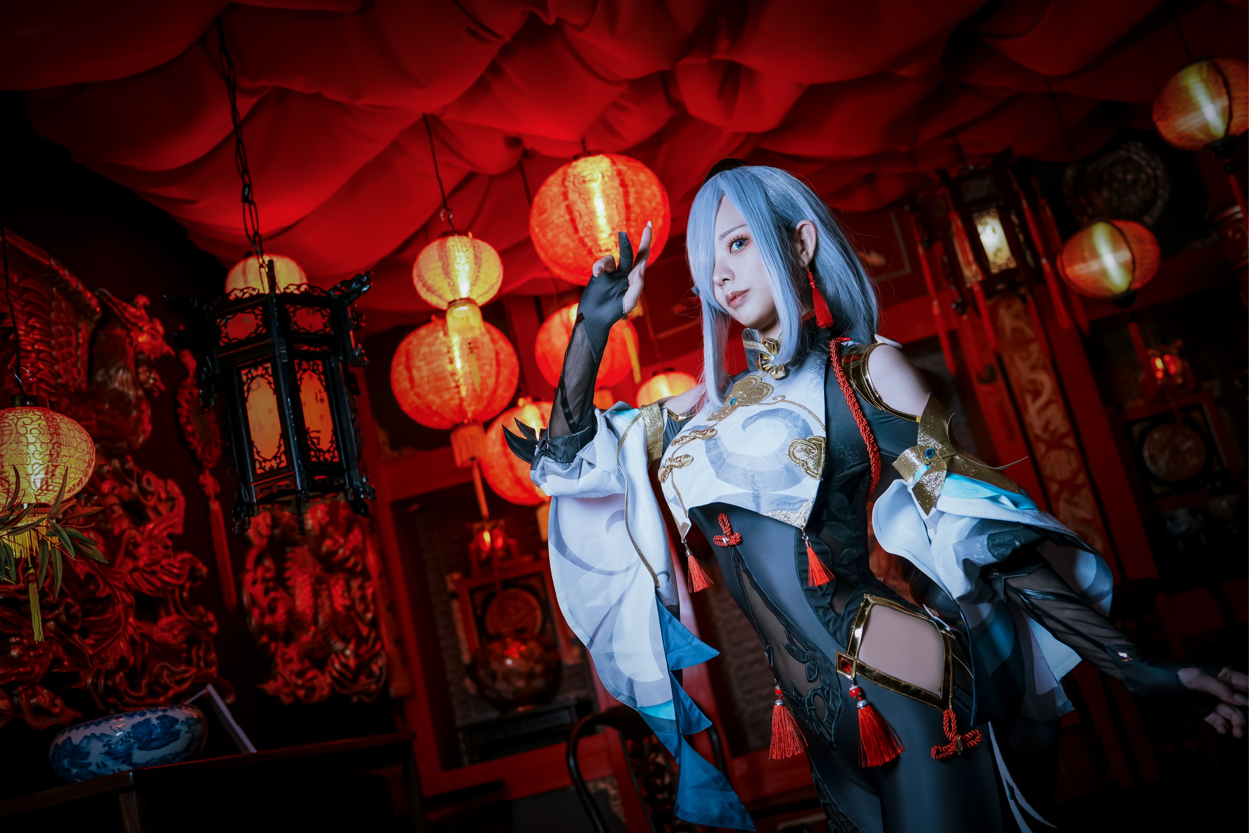 Genshin Impact Shenhe Genshin Impact Asian Women Cosplay Model Chinese Lantern 4096x2730