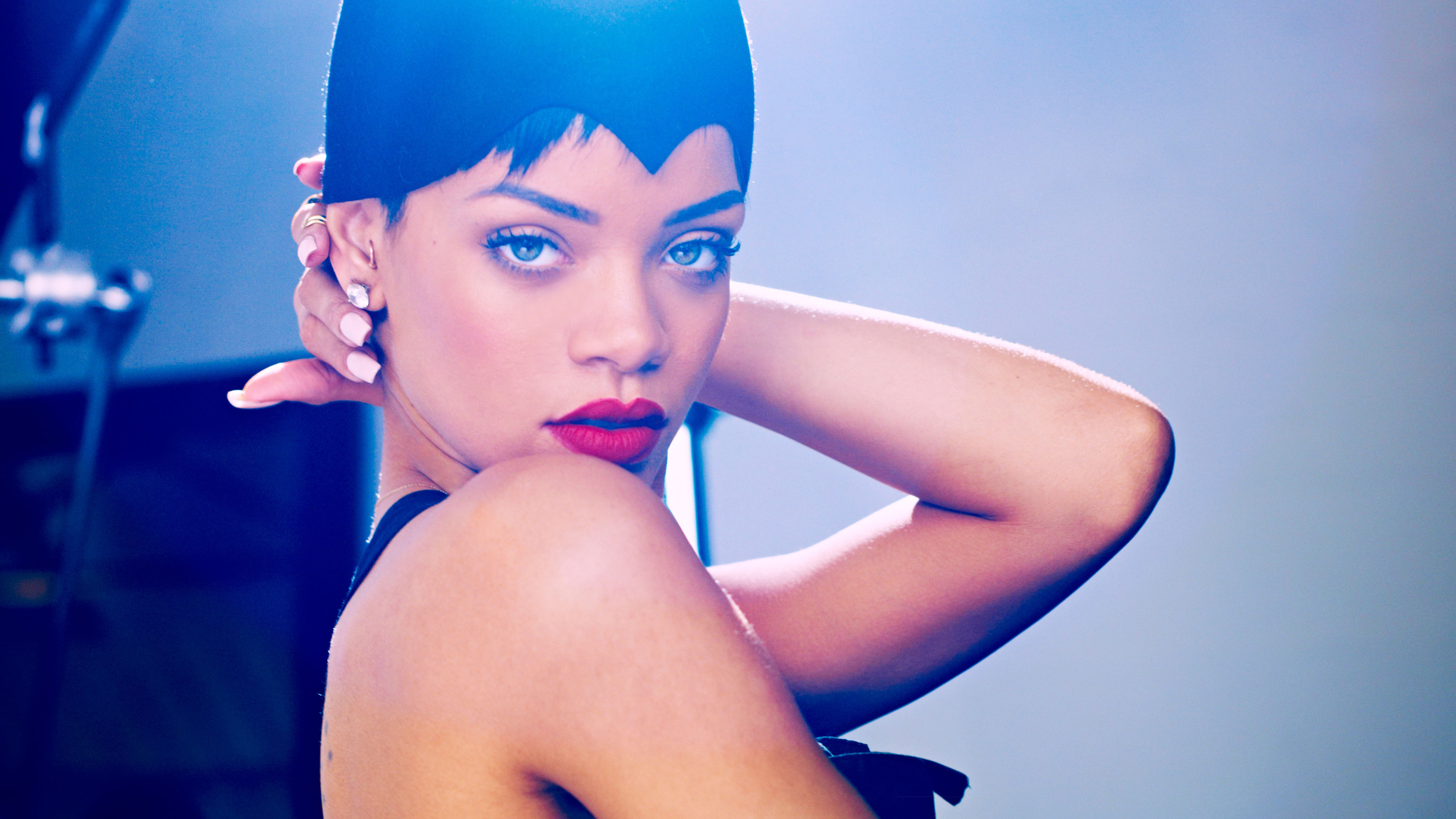 Music Rihanna 4032x2268