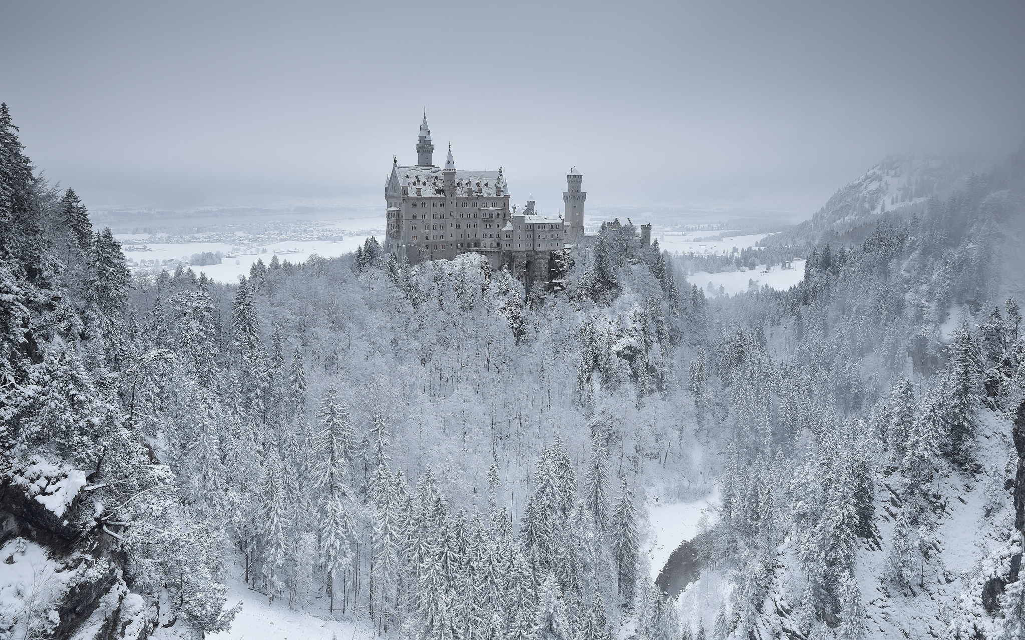 Germany Castle Winter 2047x1279