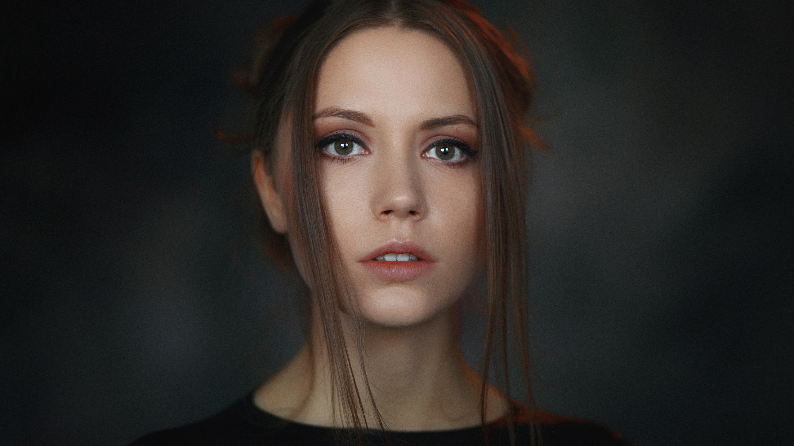 Alexey Kishechkin Women Brunette Makeup Portrait Open Mouth Simple Background Eyeliner Ksenia Kokore 2560x1440