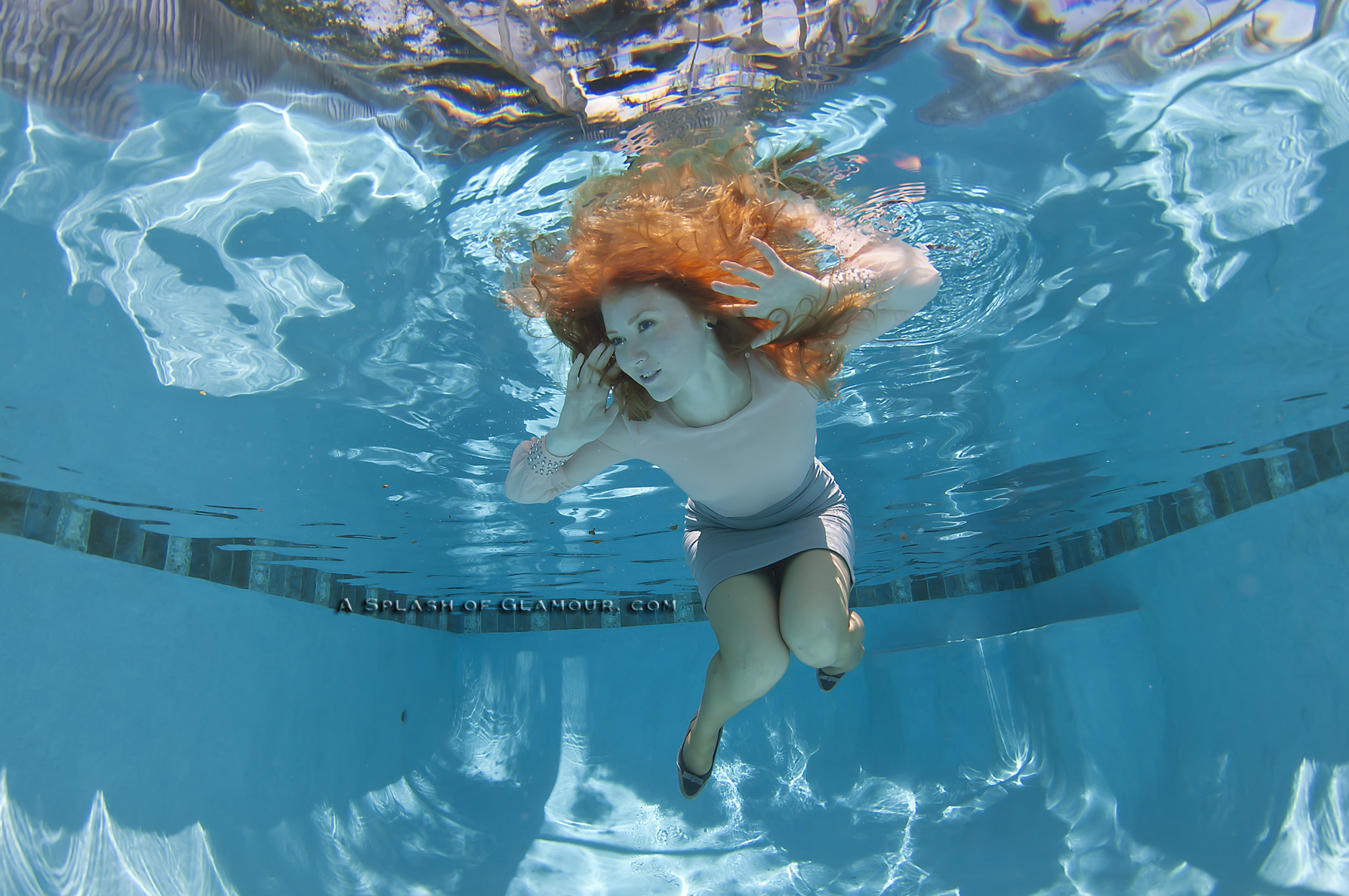Swimming Pool Underwater Redhead Floating Skirt High Heels Savannah Model 1787x1187