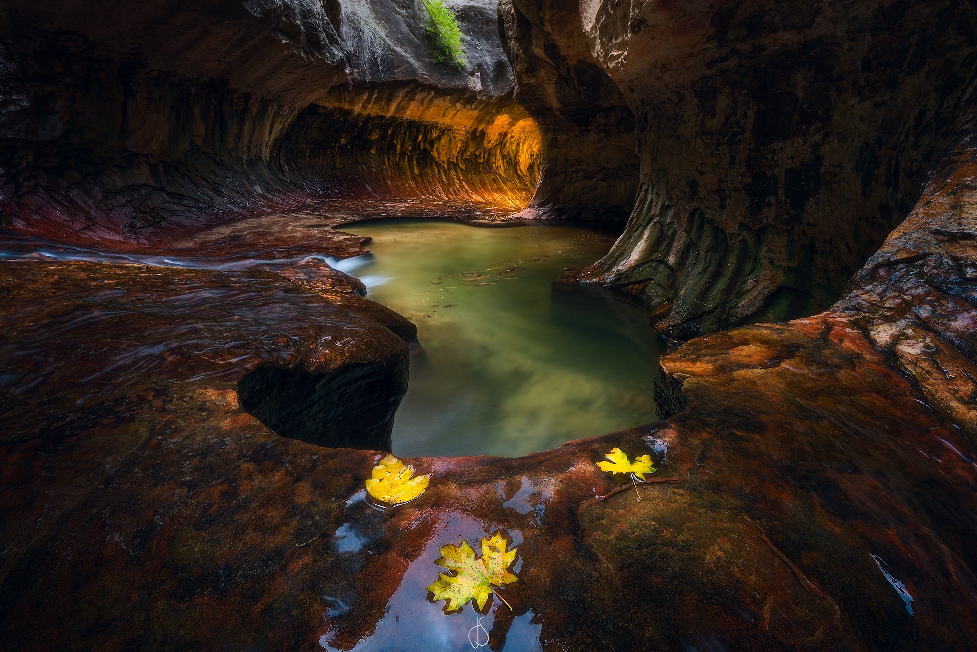 Nature Rock Cave Creeks Stones Fallen Leaves 1960x1307