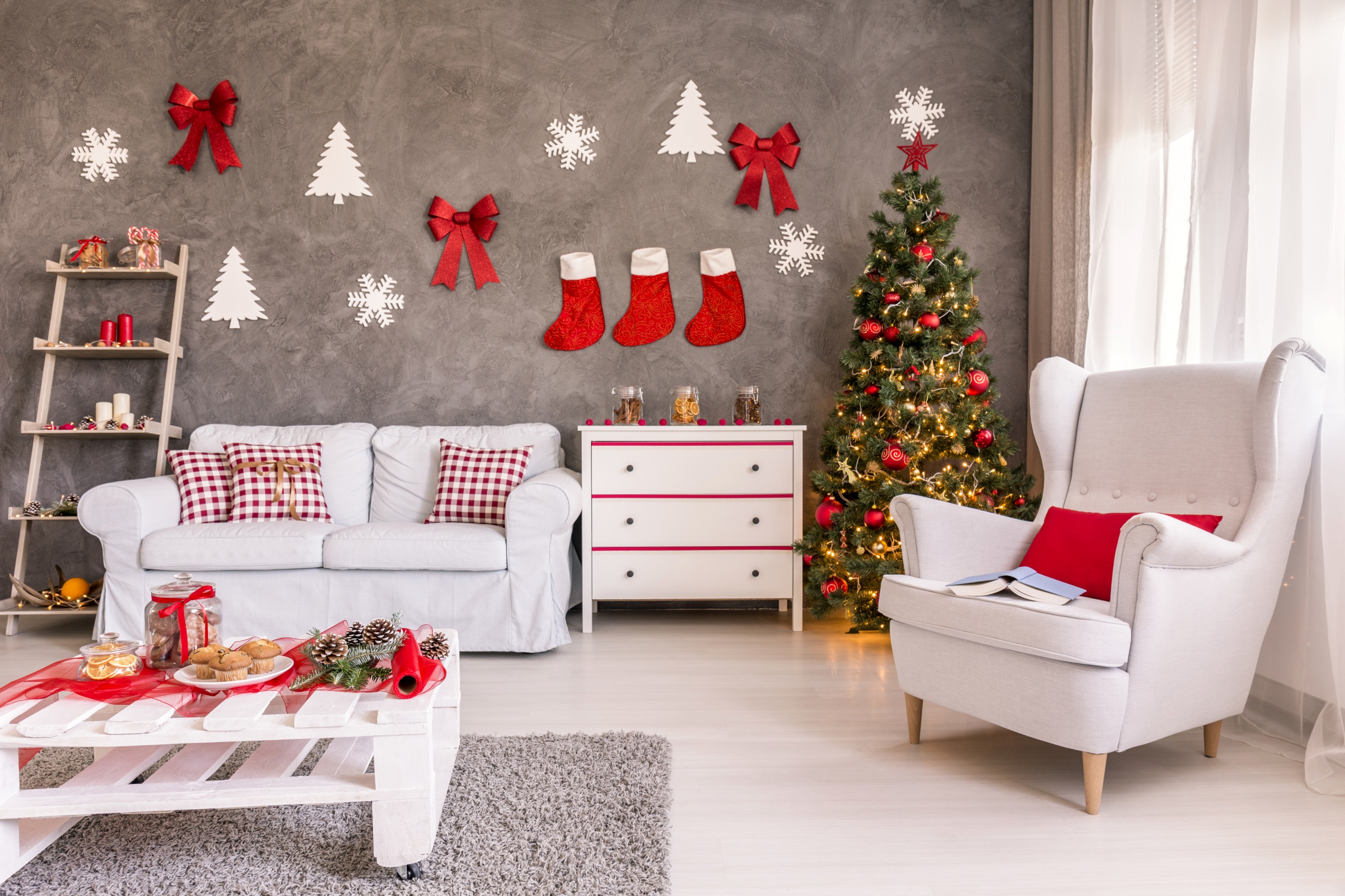 Christmas Tree Christmas Ornaments Furniture Decoration 2560x1706