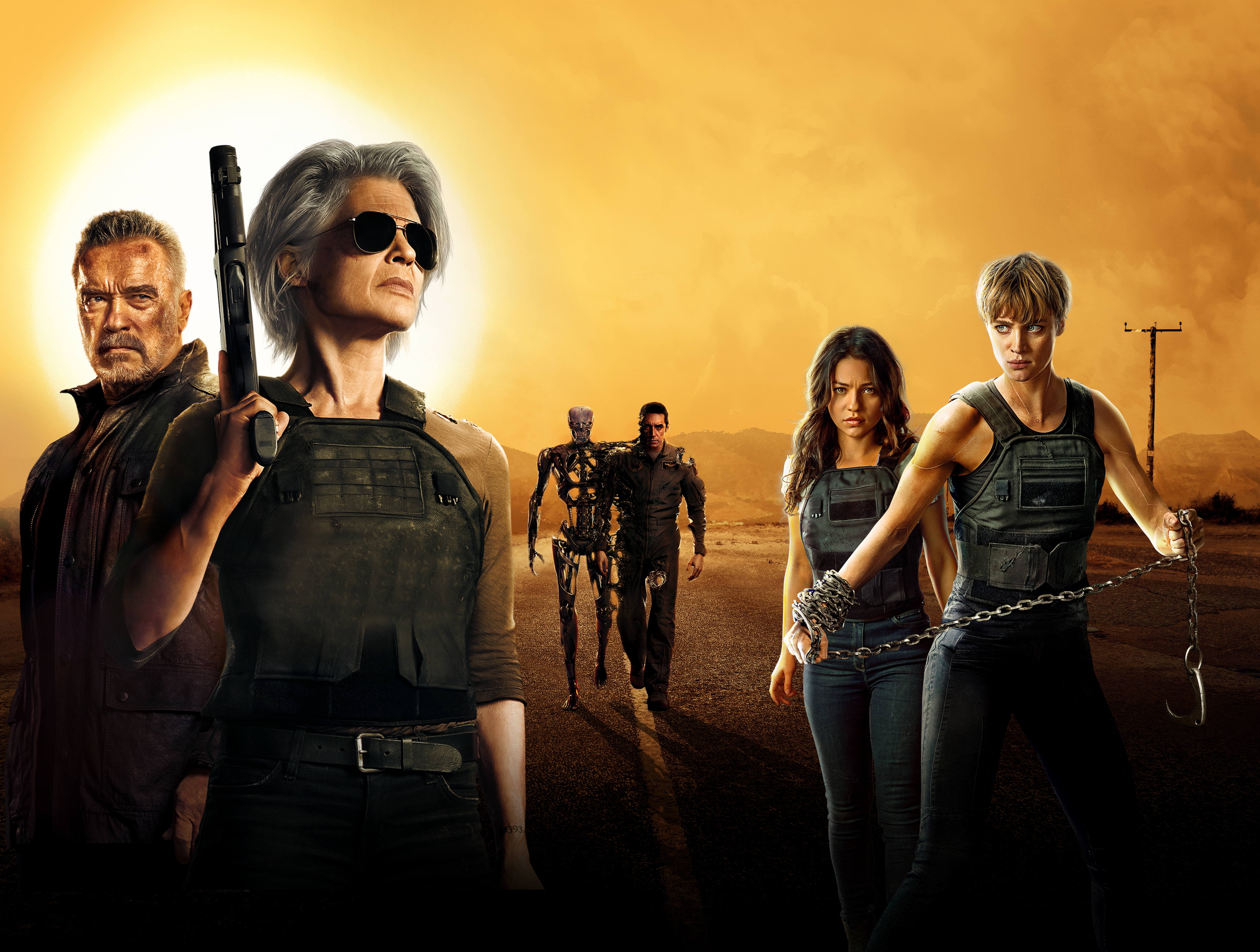 Terminator Sarah Connor Arnold Schwarzenegger Linda Hamilton Mackenzie Davis 5000x3780