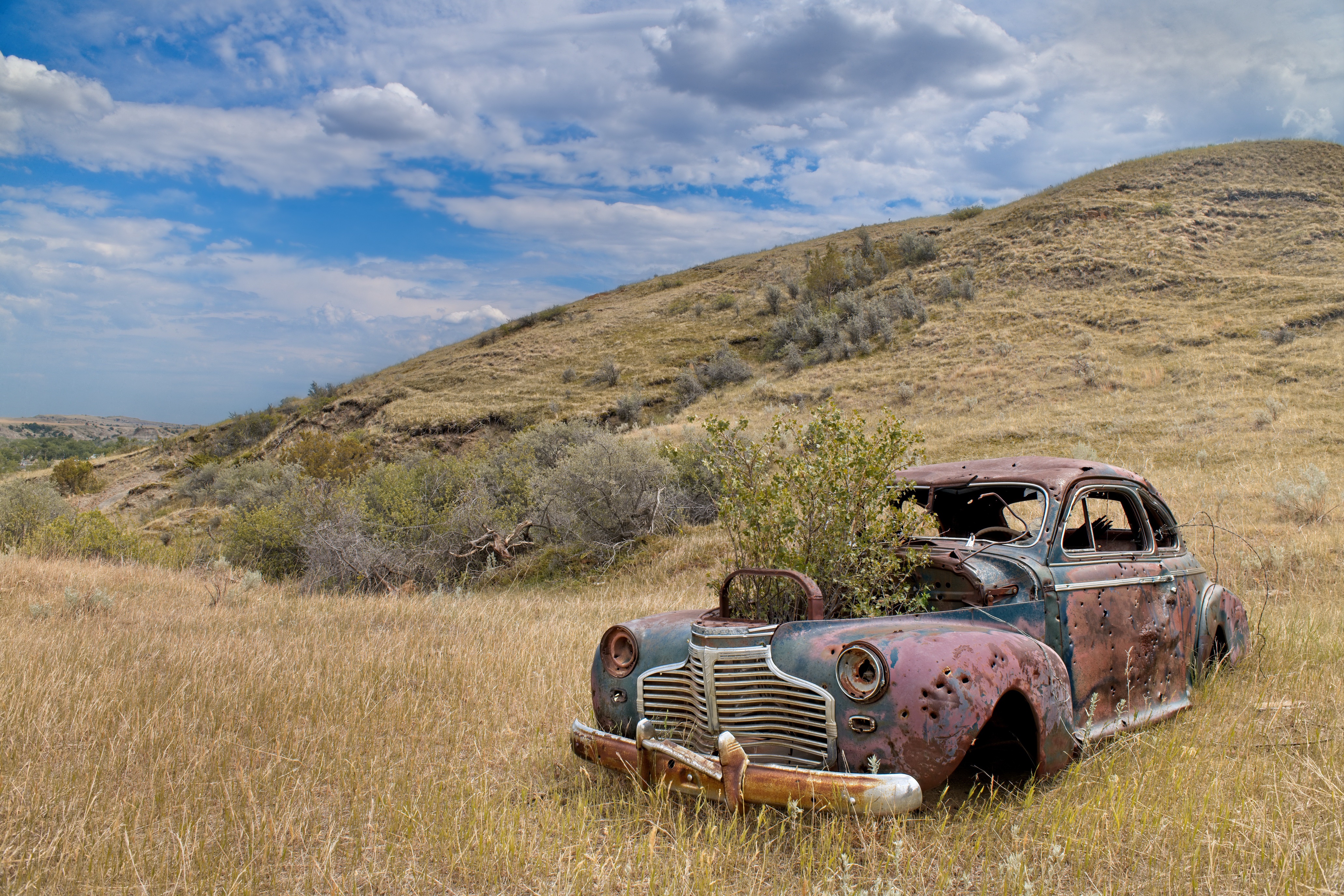 Outdoors Landscape Car Rust Old Vehicle Wreck 4128x2752