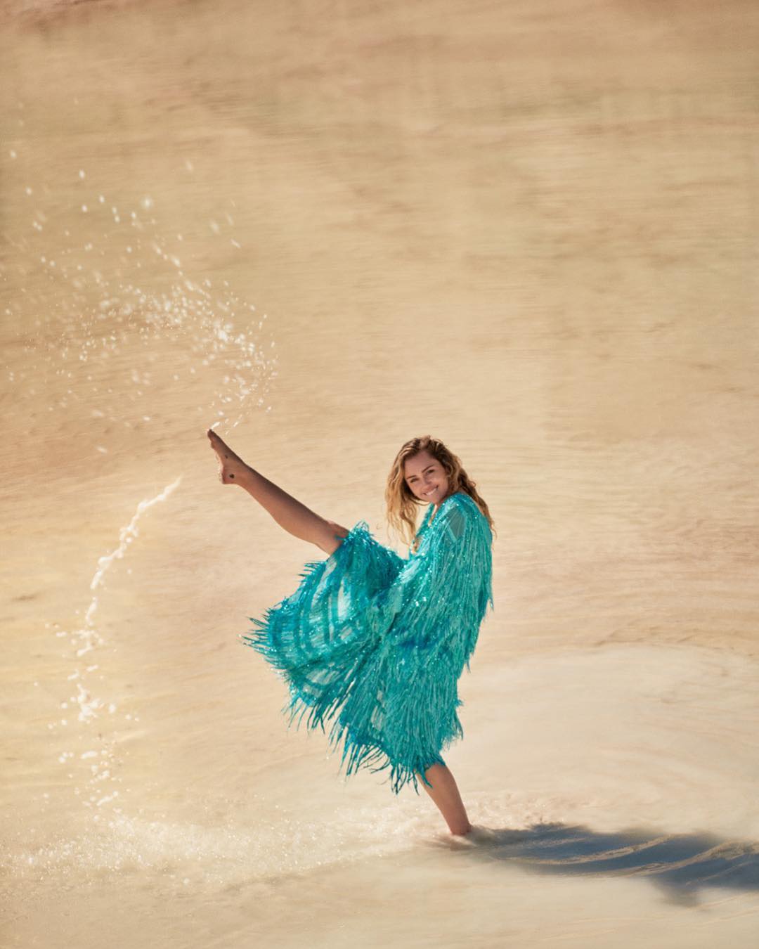 Miley Cyrus Blonde Dress Blue Dress Water Desert Dancer Women Singer 1080x1350