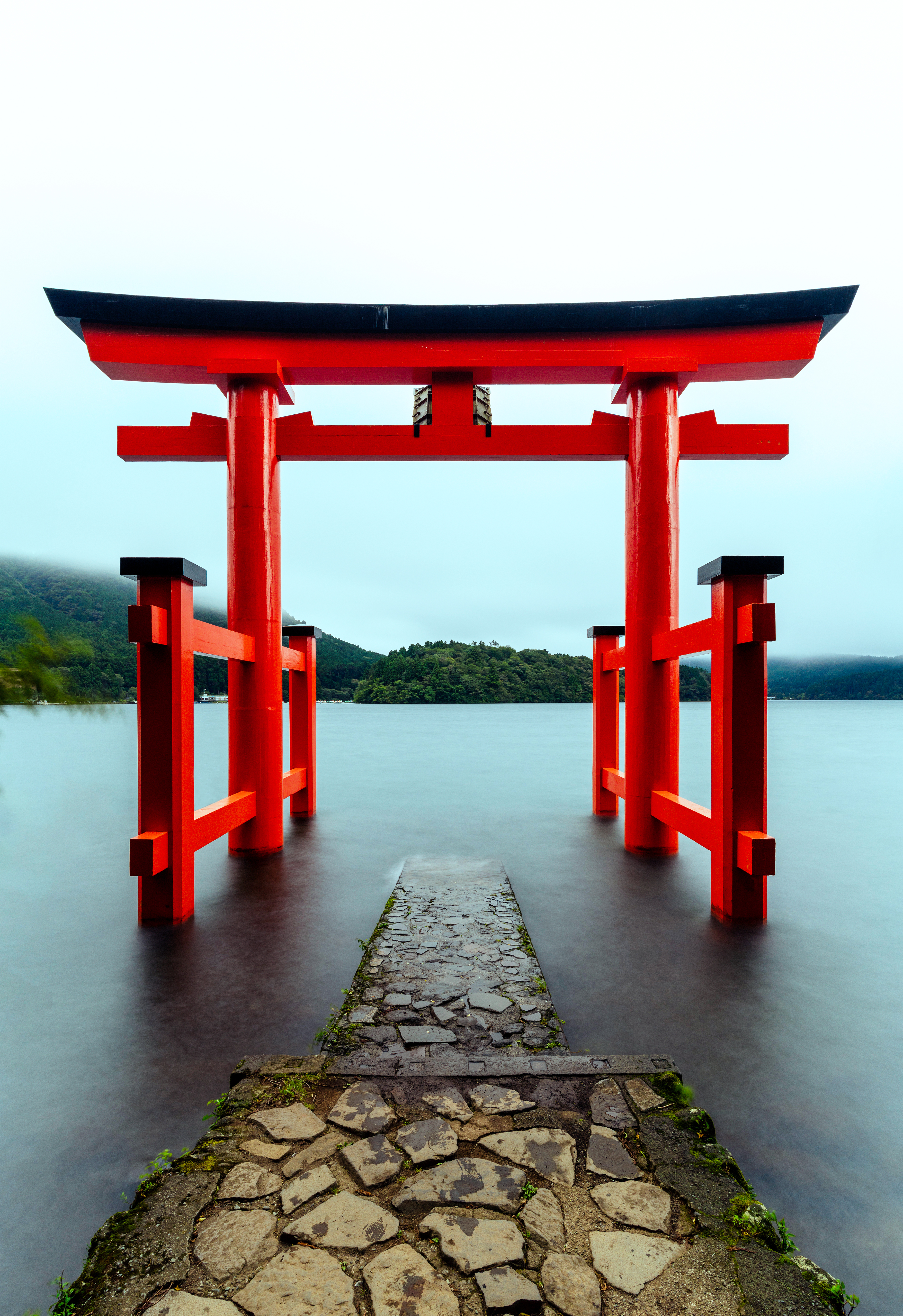 Torii Japan Red Lake 3713x5408