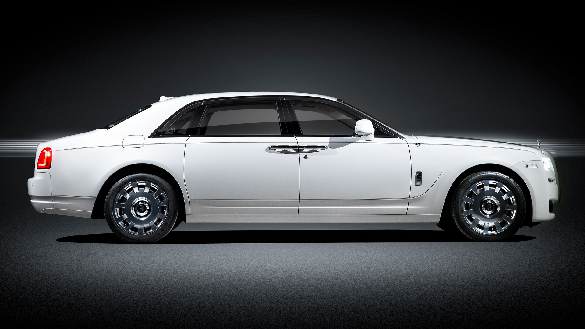 Luxury Car Full Size Car White Car Car 1920x1080
