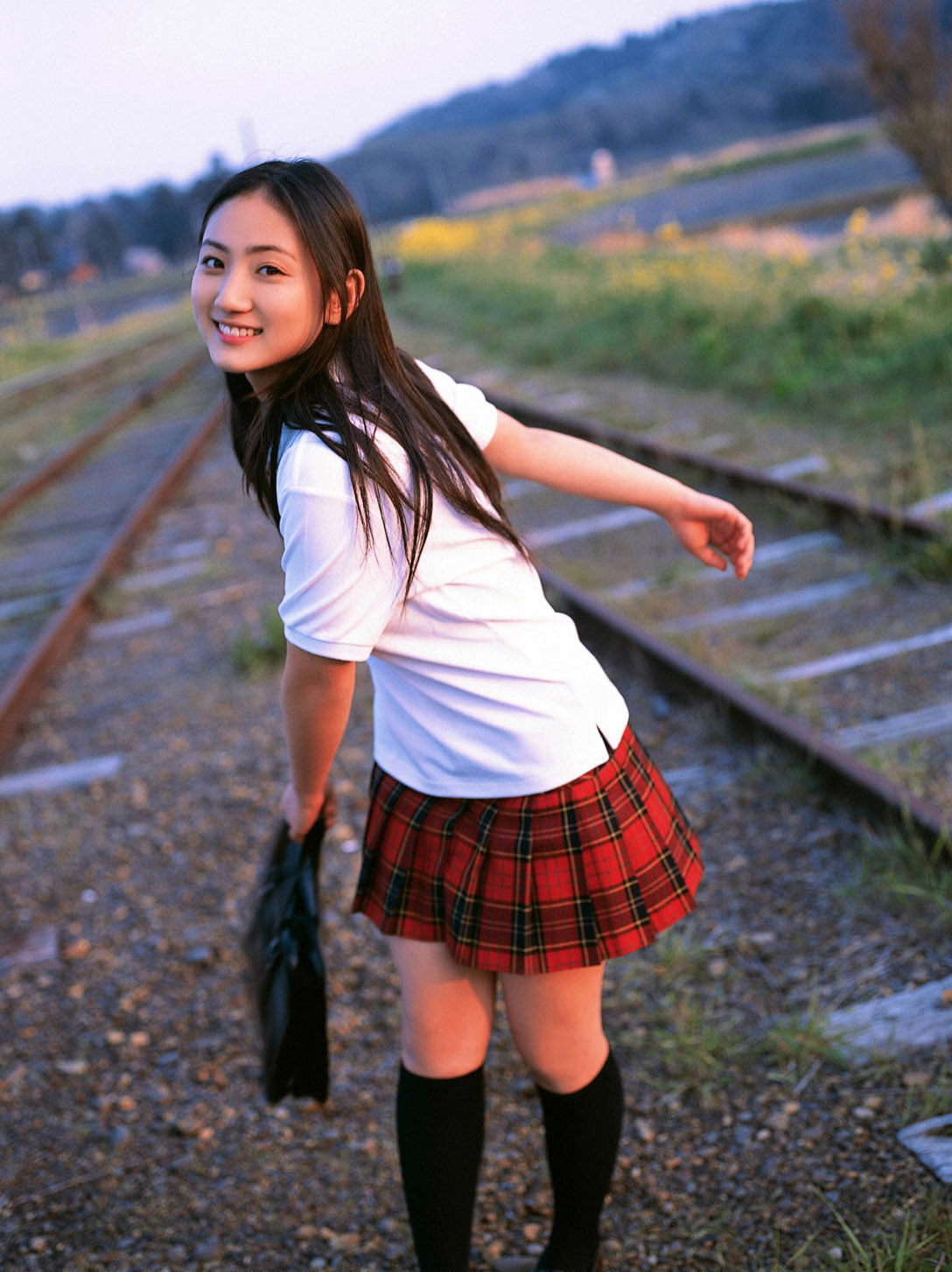 Women Actress Singer Women Outdoors Japanese Women Asian Railway Long Hair 1088x1454
