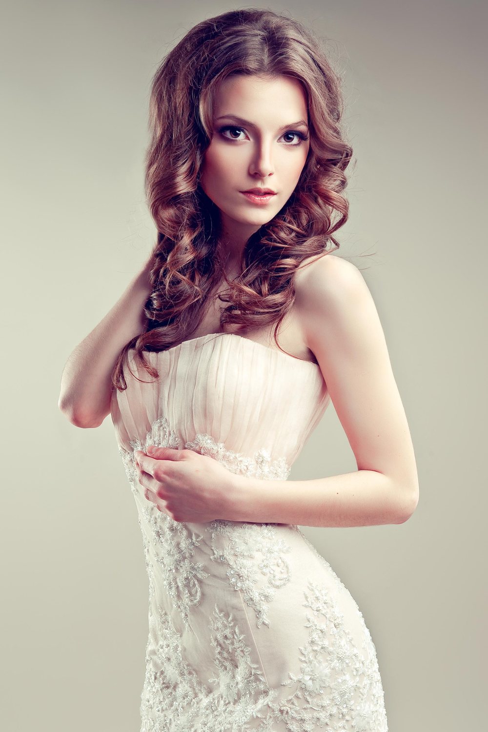 Karina Sunceva Women Model Brunette Long Hair White Dress Studio Portrait 1000x1500