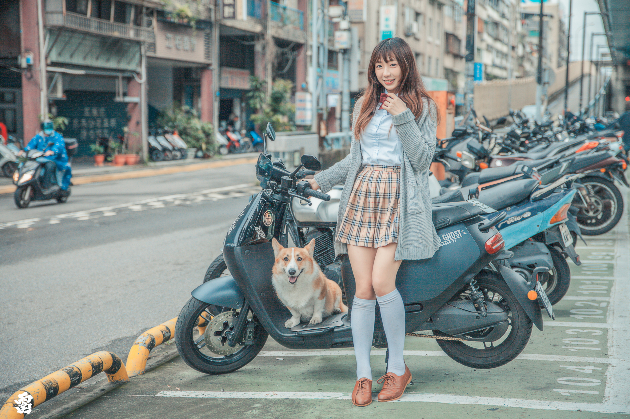 Bao Man Women Model Asian Cosplay School Uniform Sweater Motorcycle Street Outdoors Women Outdoors B 2048x1365