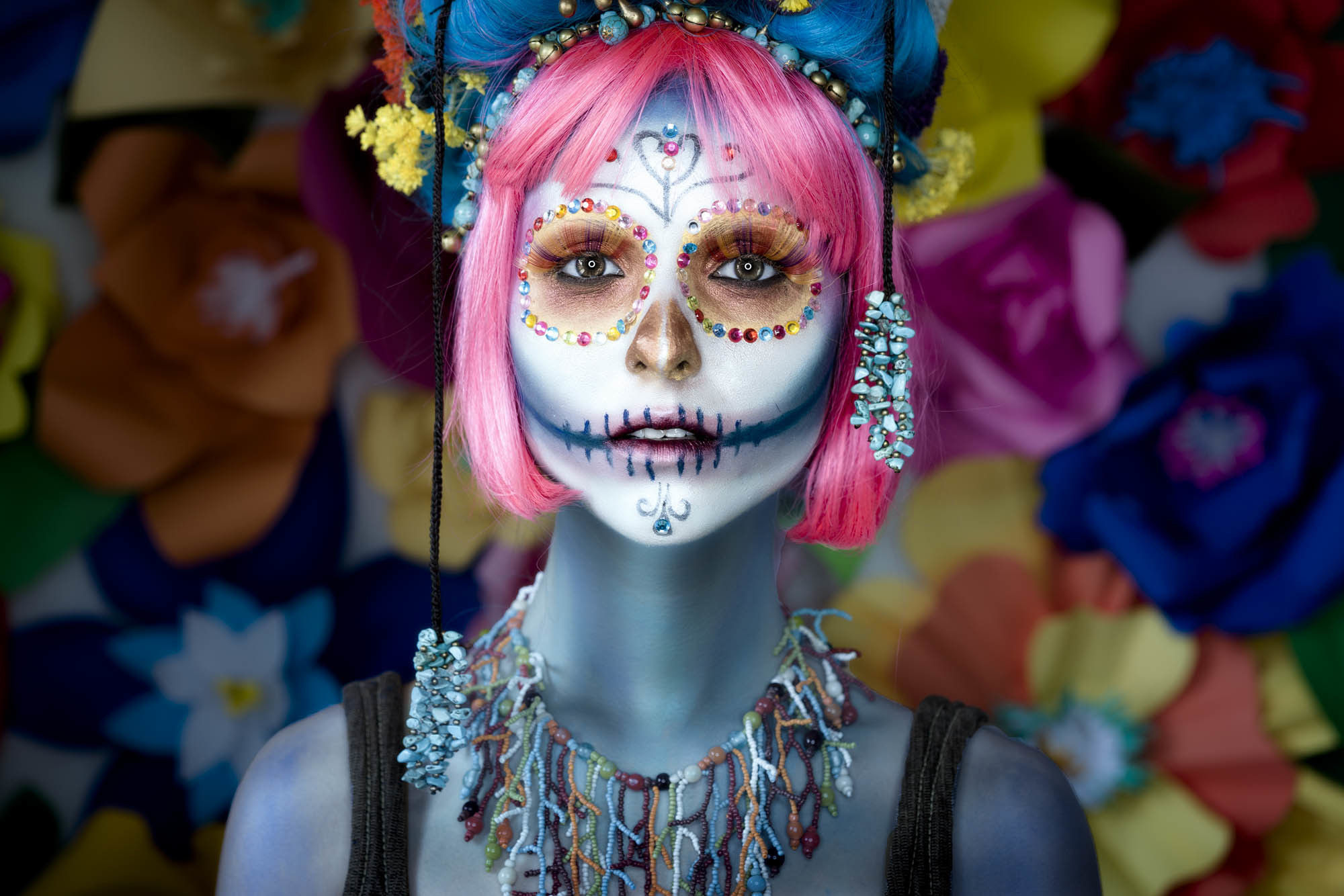 Day Of The Dead Face Girl Makeup Necklace Pink Hair Short Hair 2000x1334