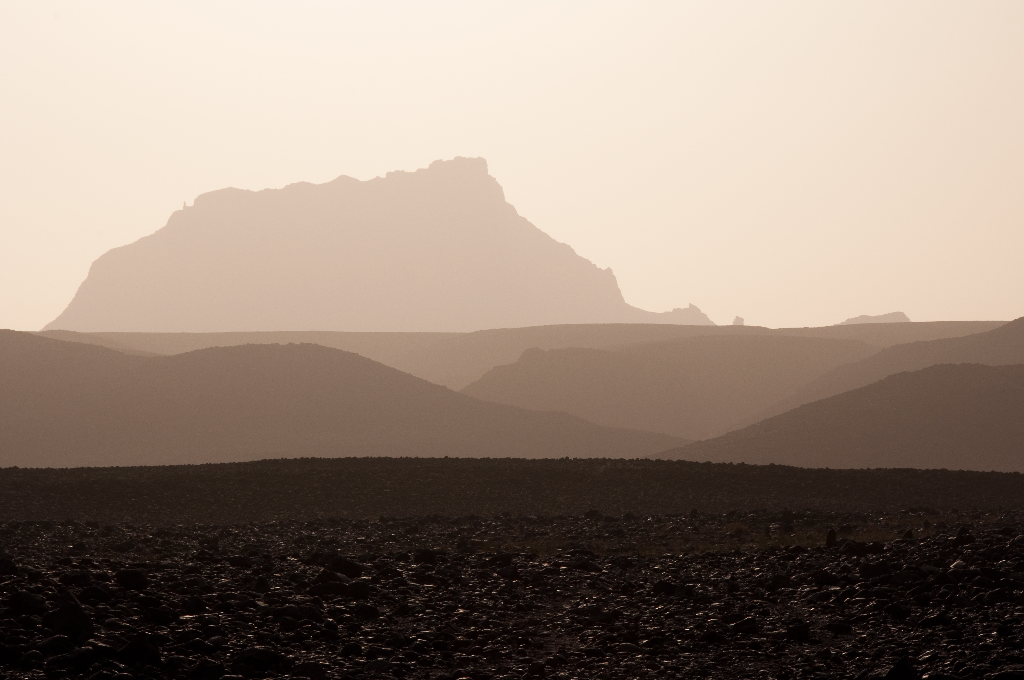 Tassili N 039 Ajjer Dust Rock Sahara Africa Algeria Landscape 4288x2848