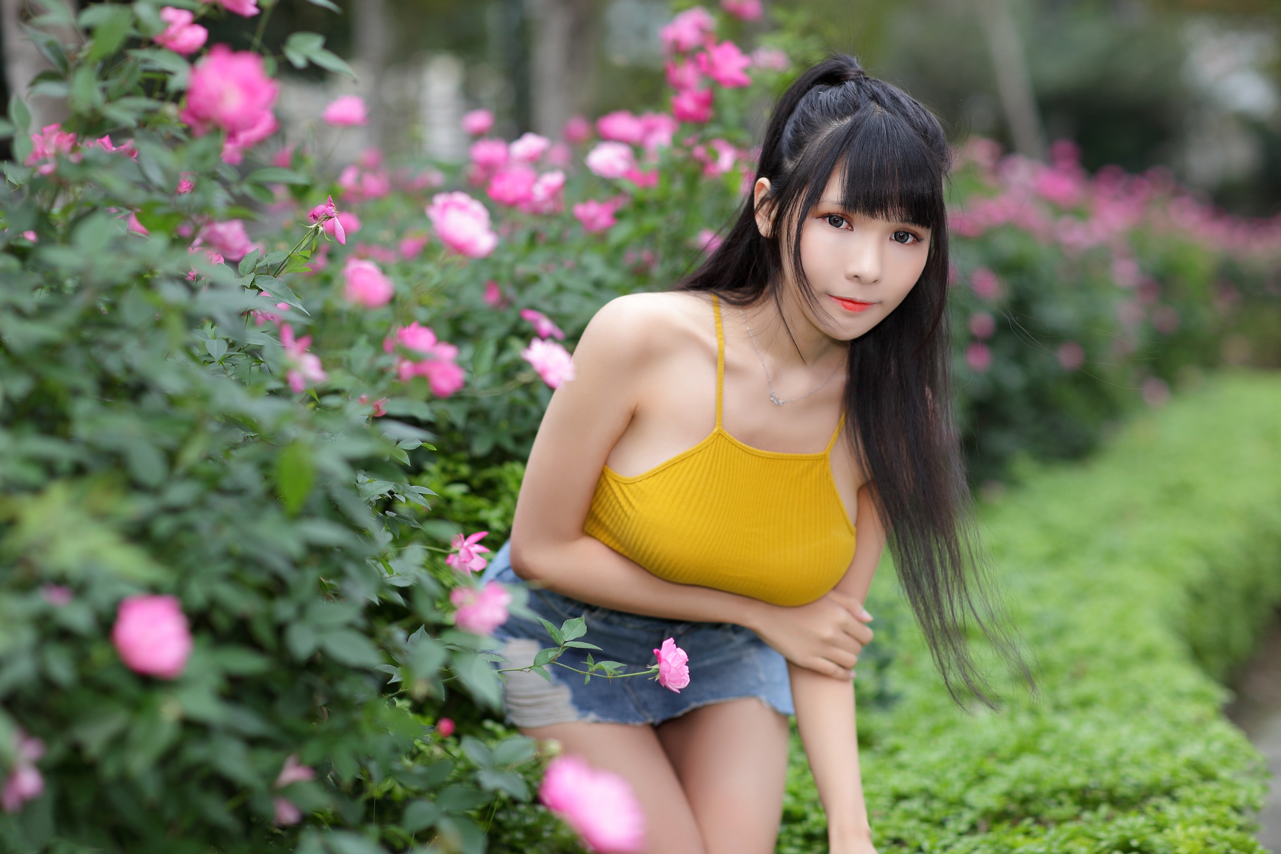 Vicky Women Model Brunette Asian Ponytail Looking At Viewer Necklace Yellow Tops Bushes Flowers Dept 2560x1707