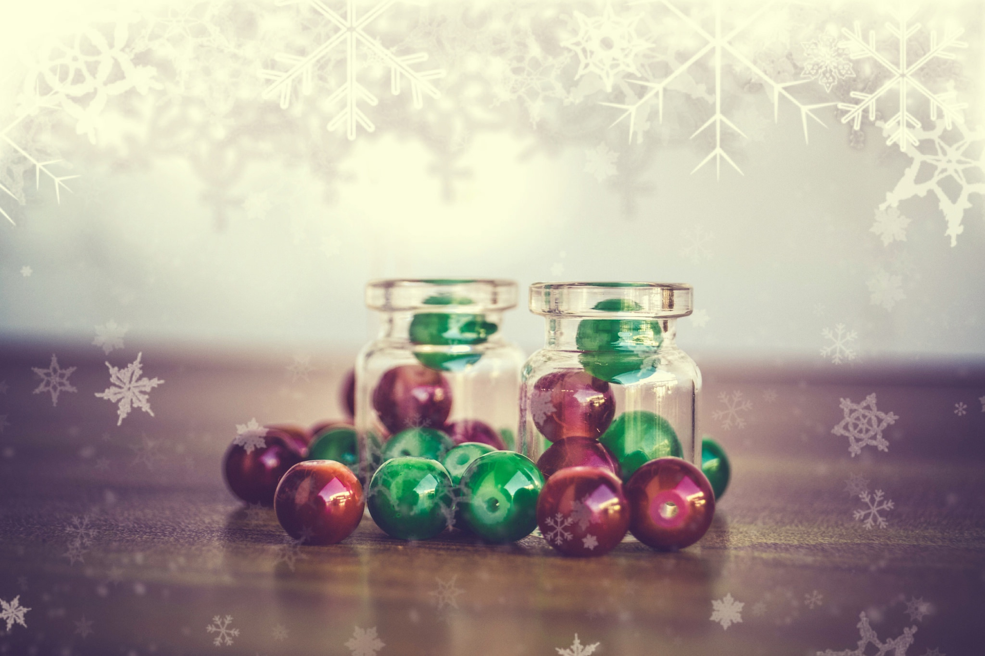 Beads Bottle Christmas Ornaments Snowflake 1920x1280