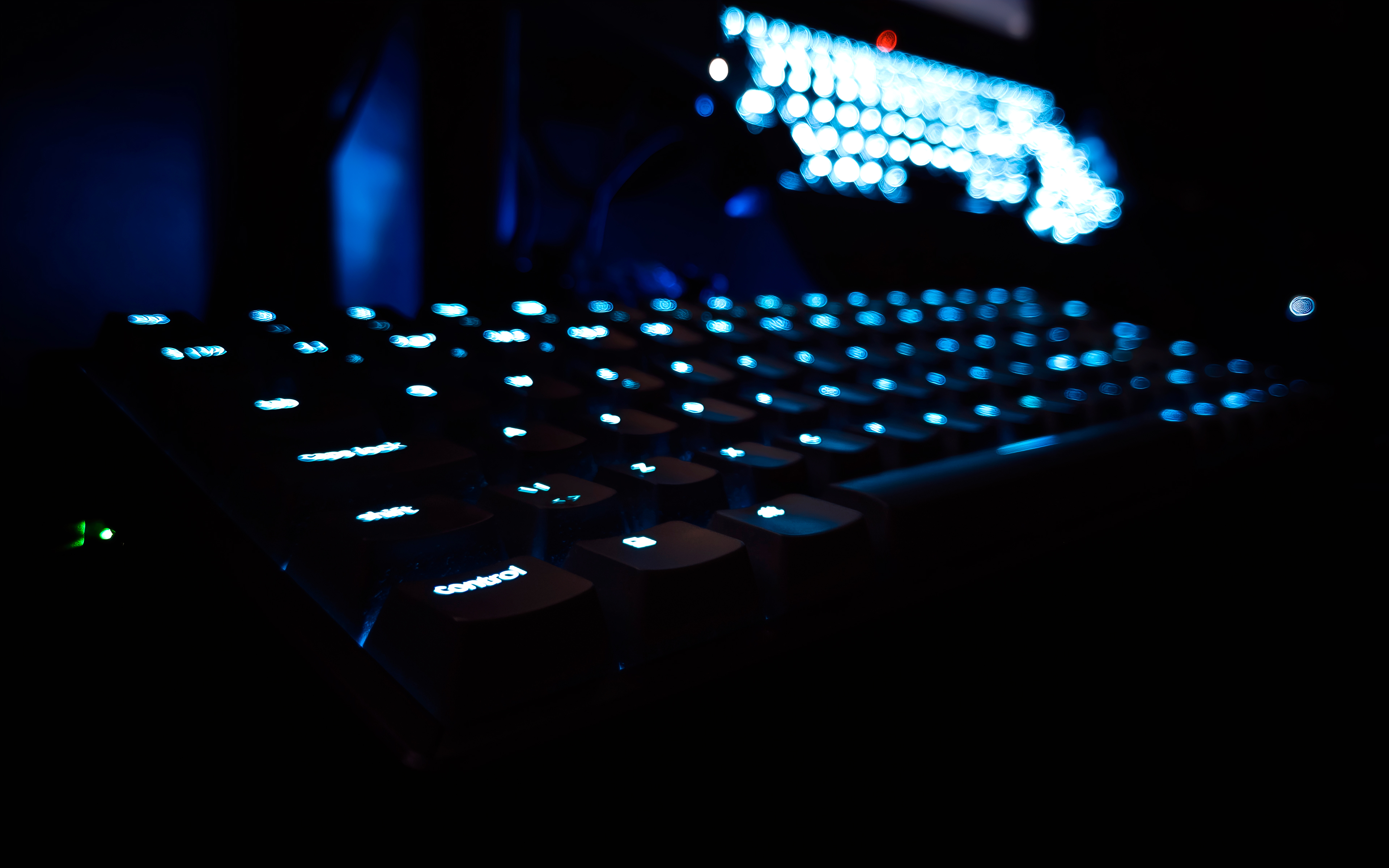 Tech Keyboards Mechanical Keyboard Glowing Bokeh Gaming Laptop PC Gaming 3840x2400