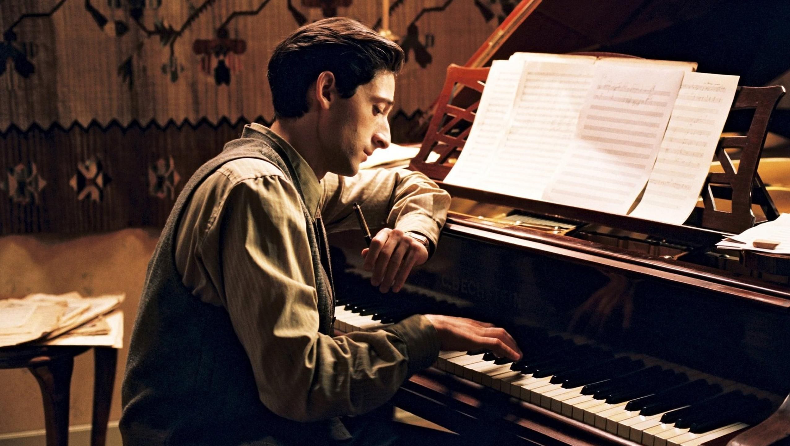 Adrien Brody The Pianist Piano Grand Piano Sheet Music Movie Scenes 2552x1442