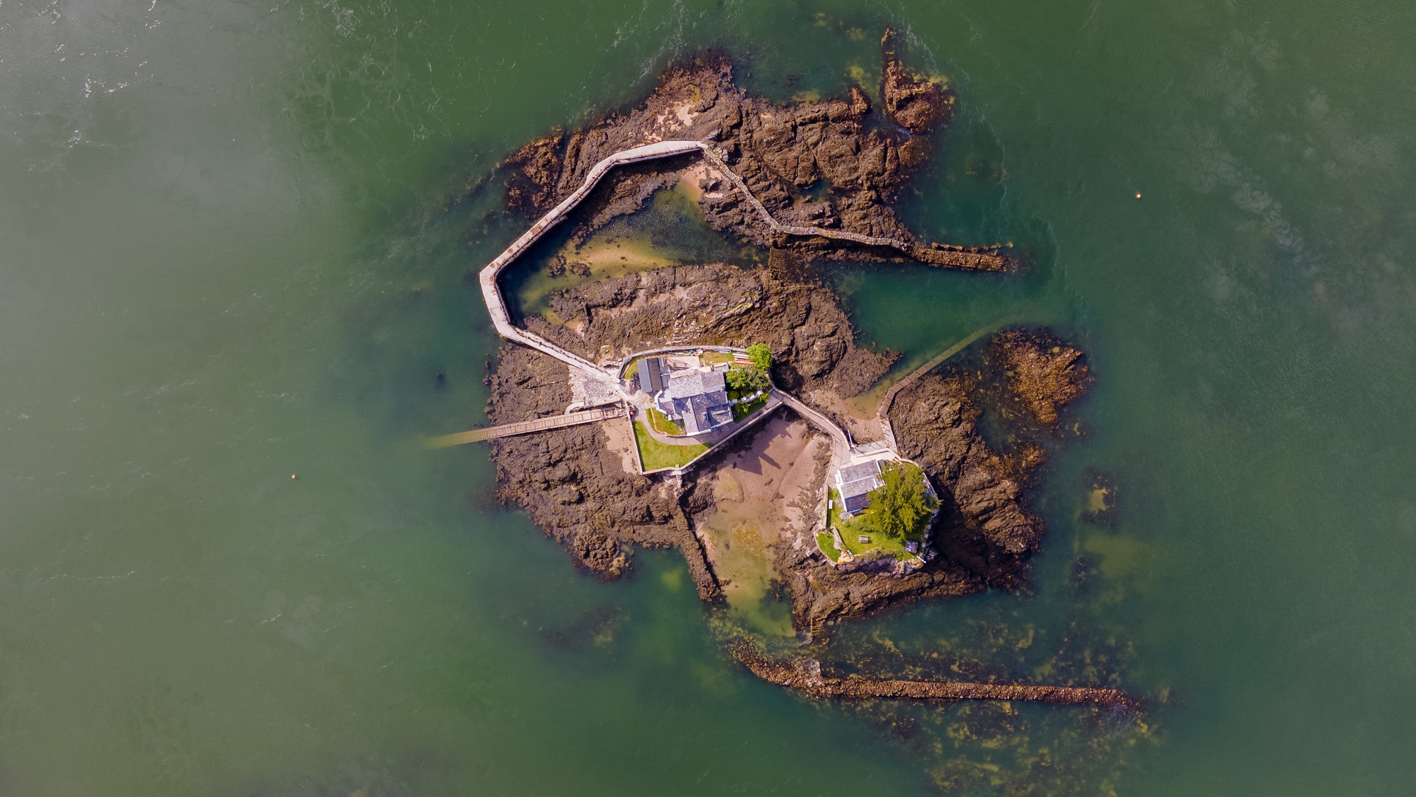 Wales Island Aerial View Sea 2048x1152