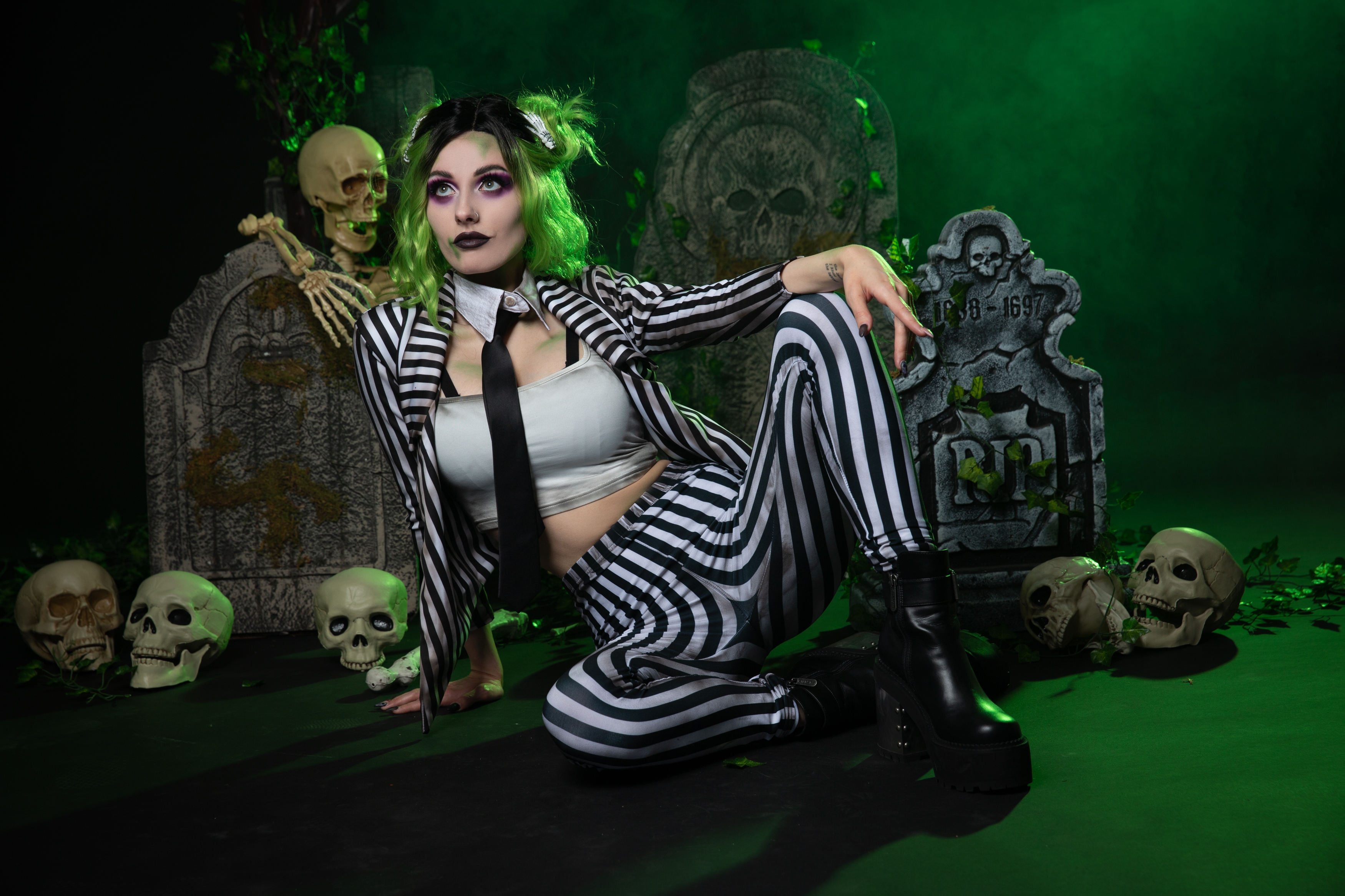Women Model Halloween Cosplay Beetlejuice Striped Clothing Tie Crop Top Skeleton Skull Studio Gender 3500x2333