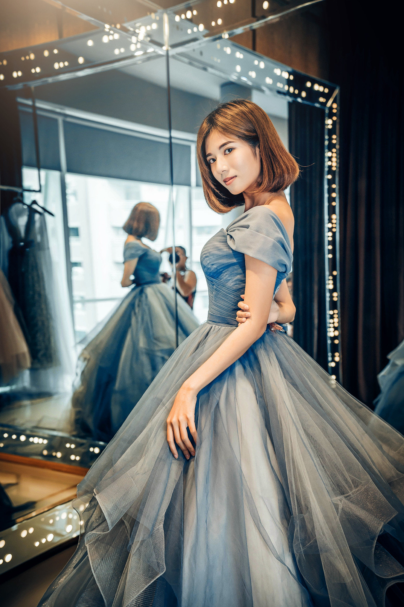Women Model Women Indoors Indoors Asian Dress Dyed Hair Blue Dress Photographer Reflection Blue Clot 1365x2048
