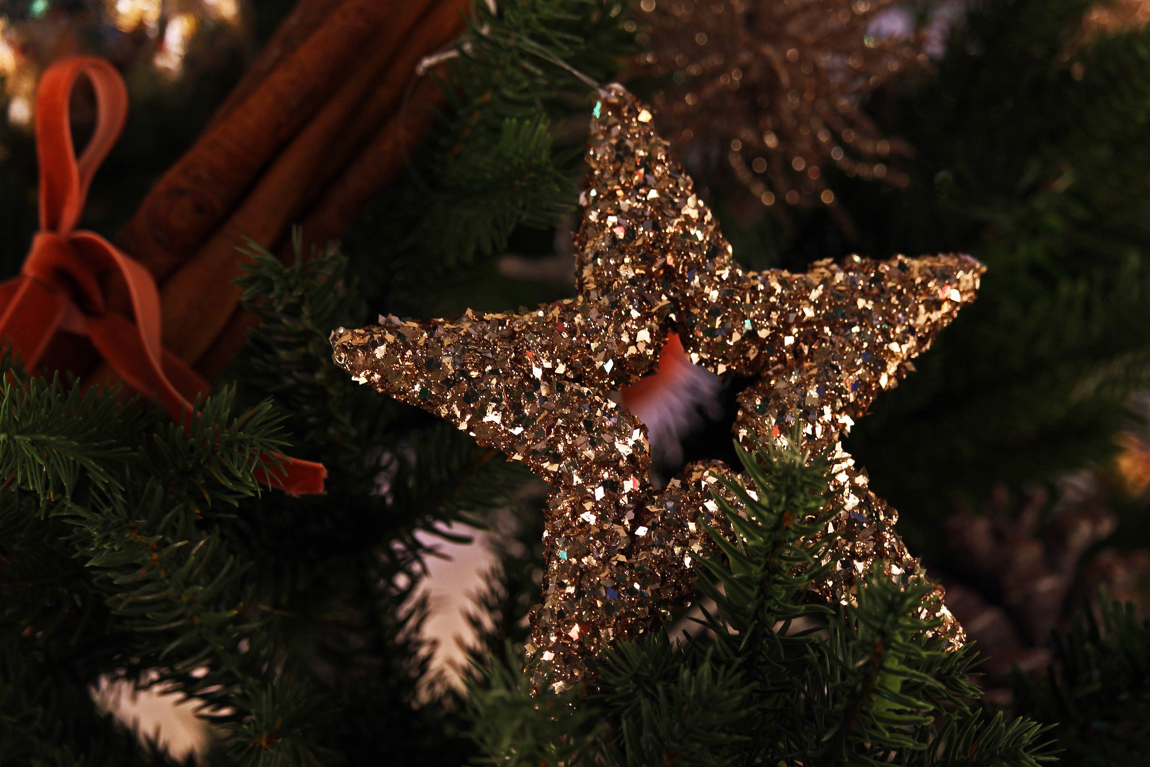 Christmas Ornaments Glitter Star 3840x2560