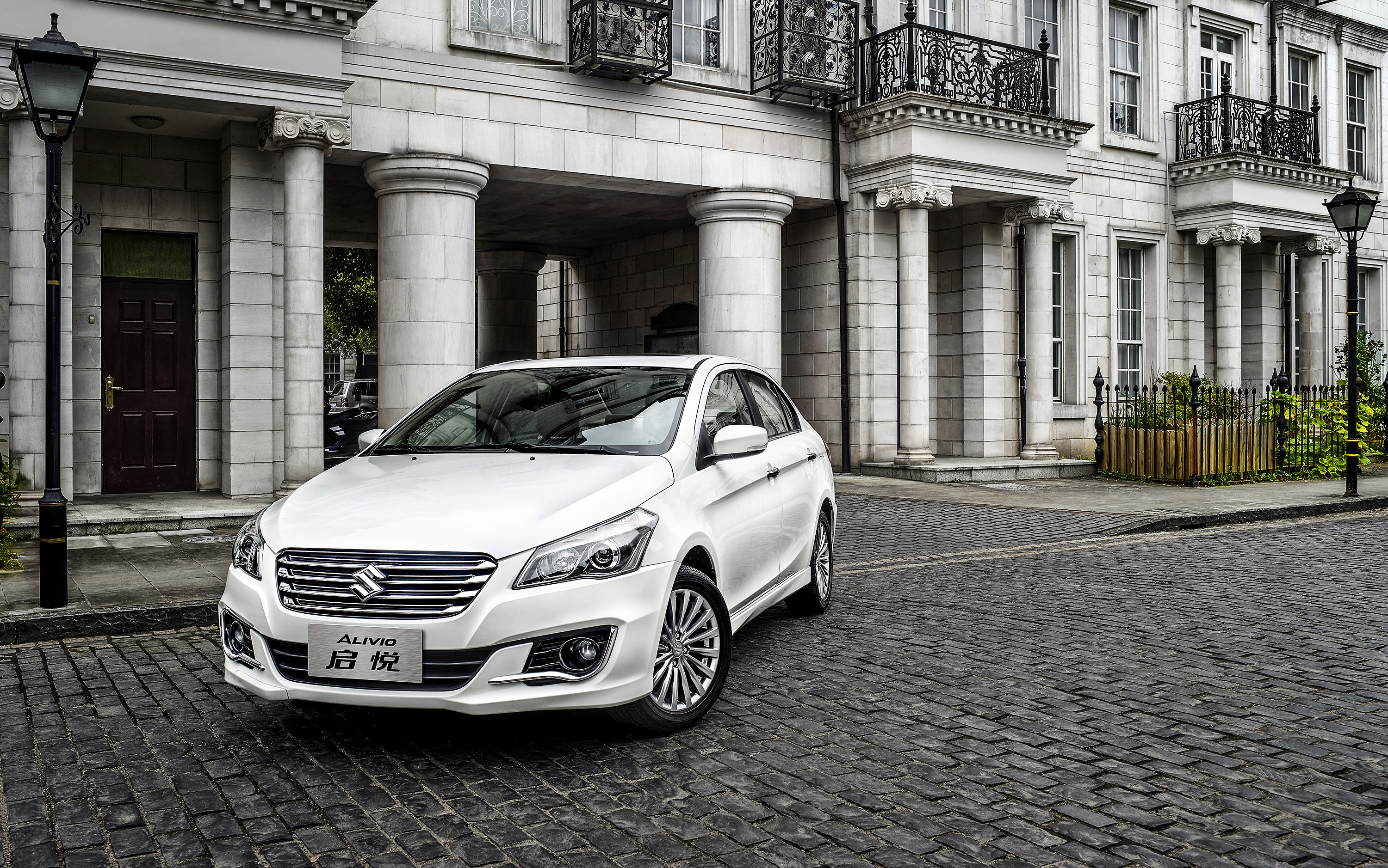 Suzuki Ciaz White Car Car Compact Car 3000x1878