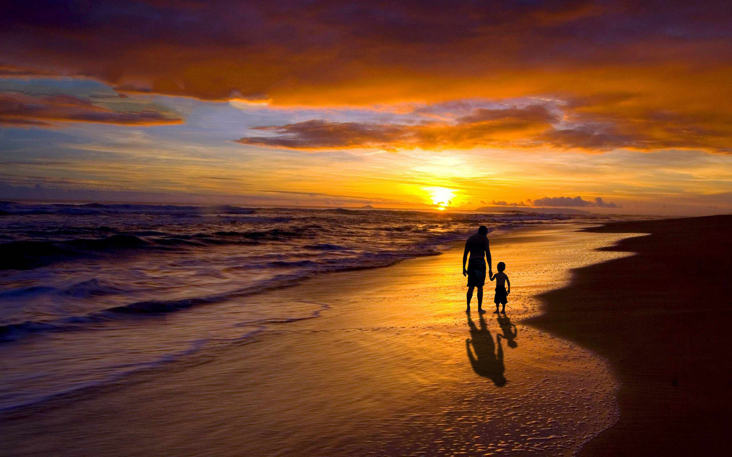 Beach Sunset Children Father Coast Clouds Holding Hands Families Golden Hour 2560x1600