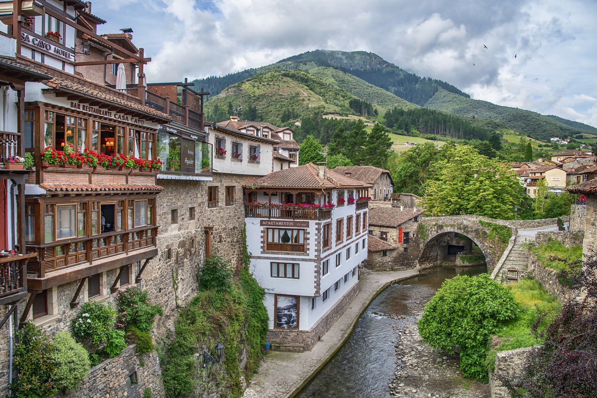 Asturias Spain River Mountains Landscape House Hotel Restaurant Village 1920x1280