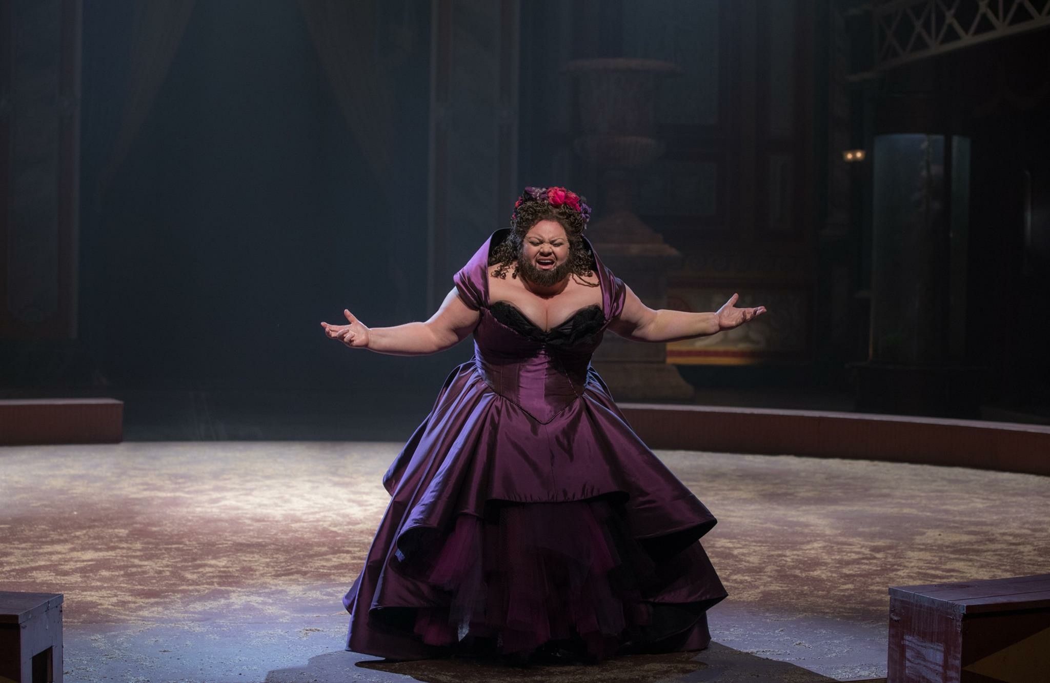 Keala Settle Lettie Lutz 2048x1332