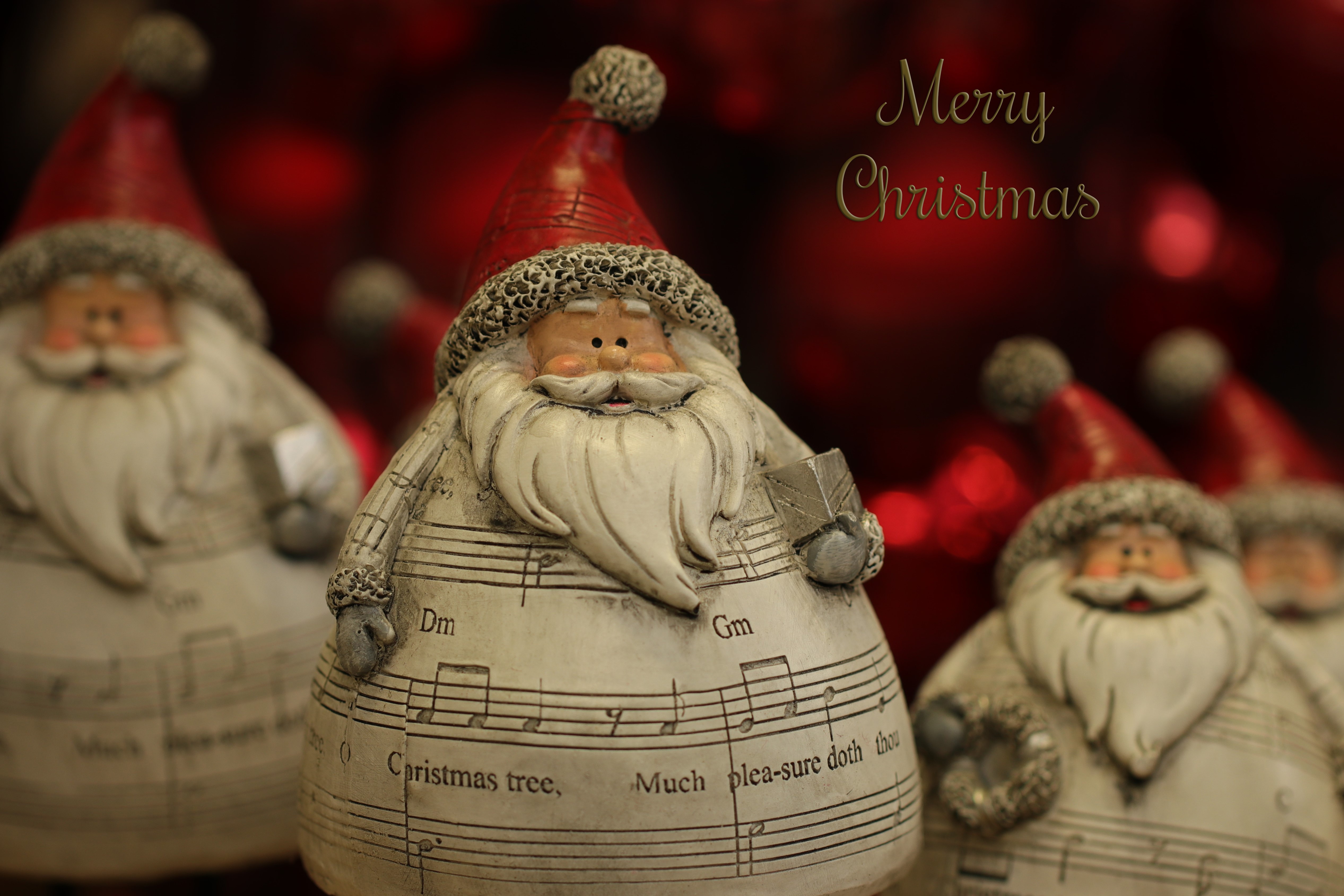Christmas Ornaments 5067x3378