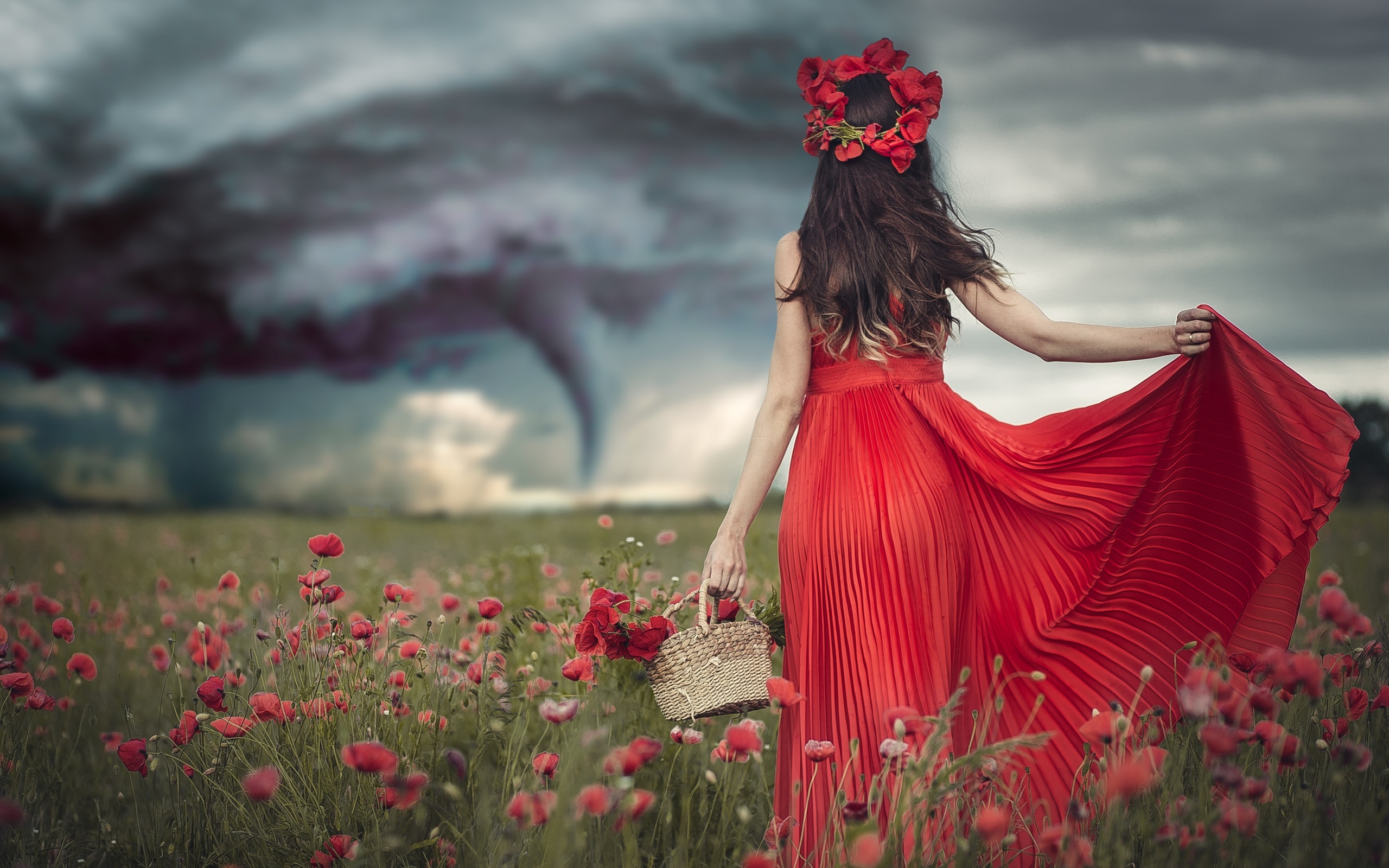 Girl Red Dress Poppy Wreath 2560x1600