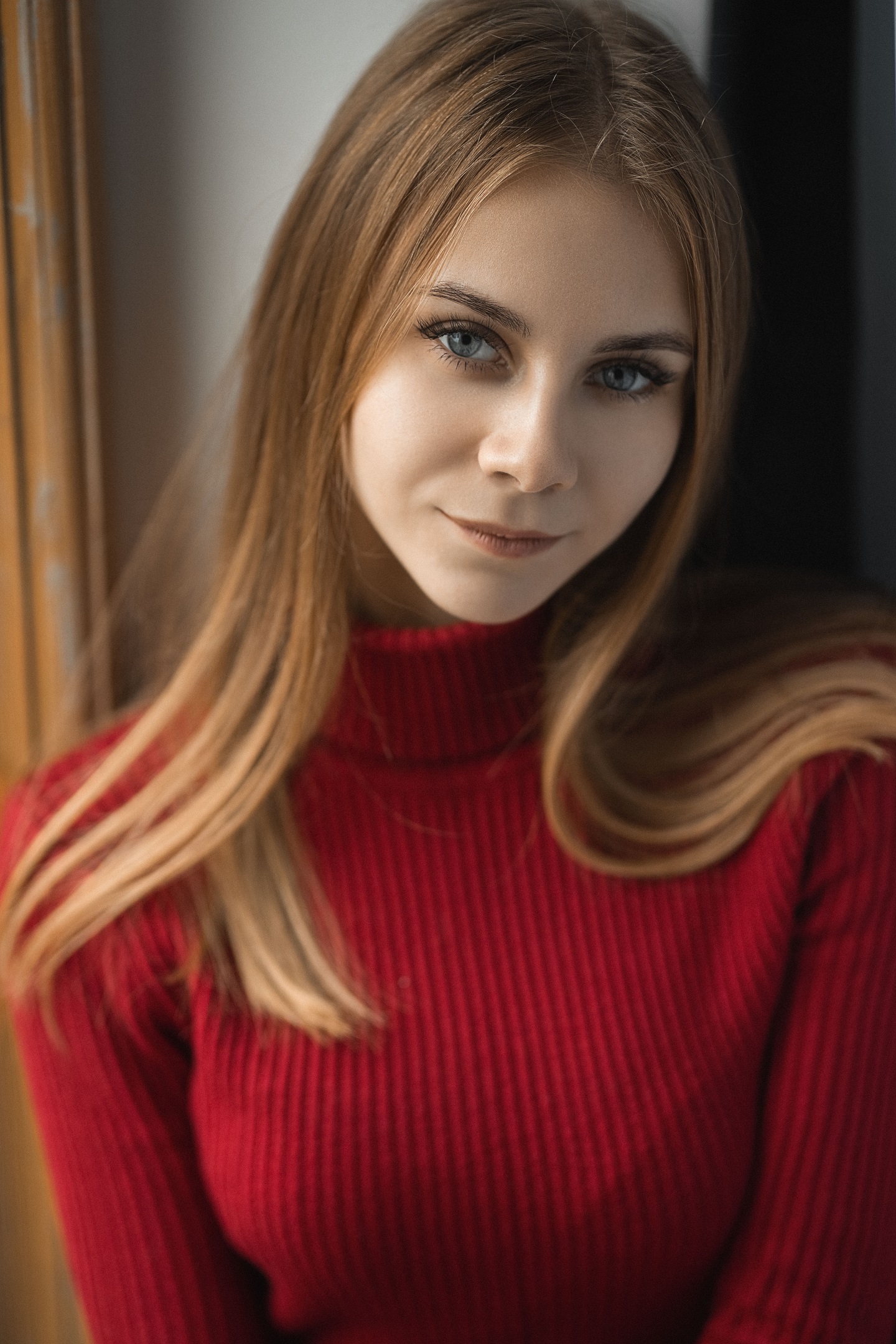 Vladimir Vasilev Women Brunette Long Hair Straight Hair Blue Eyes Turtlenecks Red Clothing Portrait 1440x2160