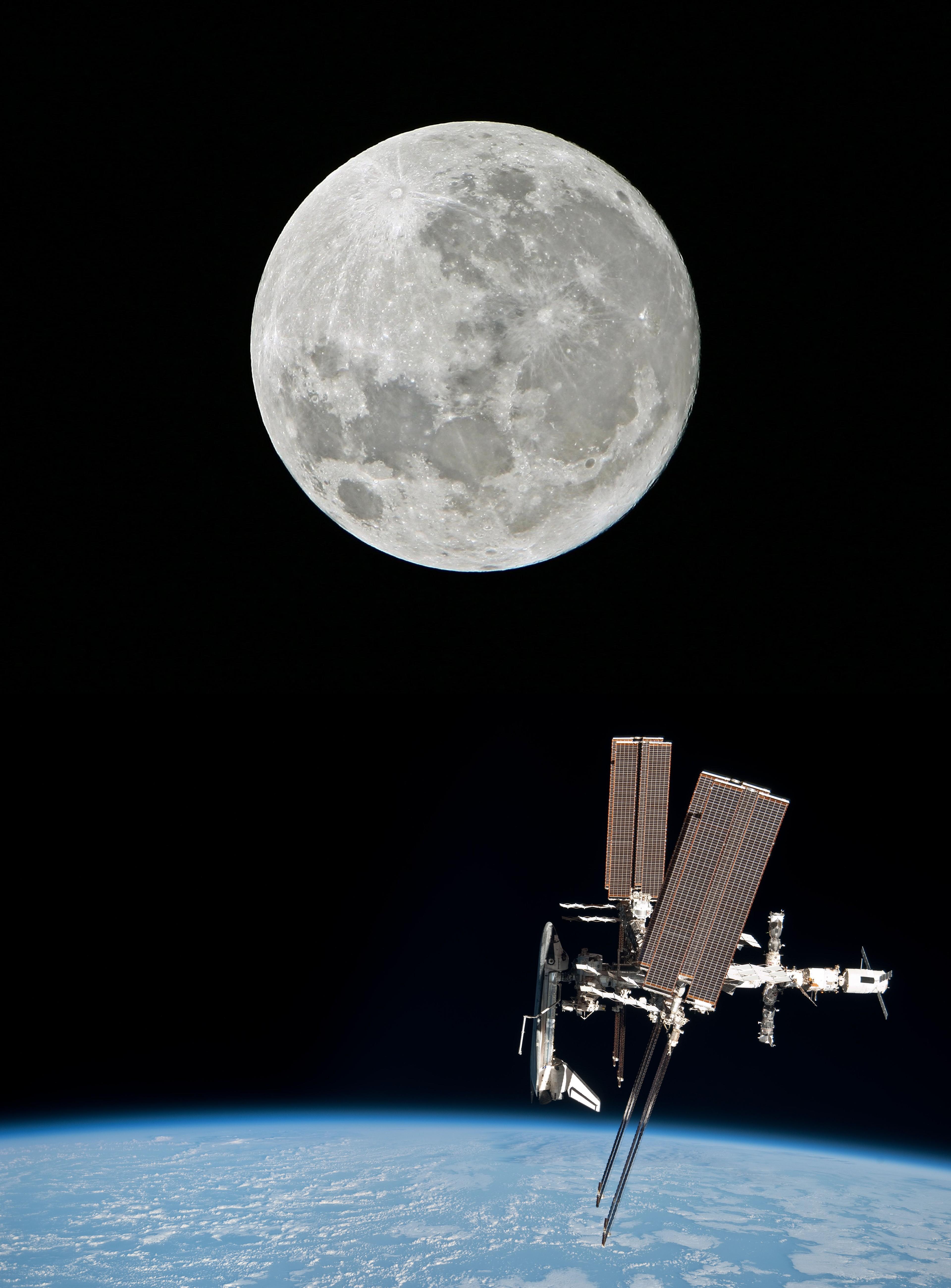 ISS International Space Station Planet NASA Roscosmos Moon Earth Orbit Earth Space Endeavour 3840x5200