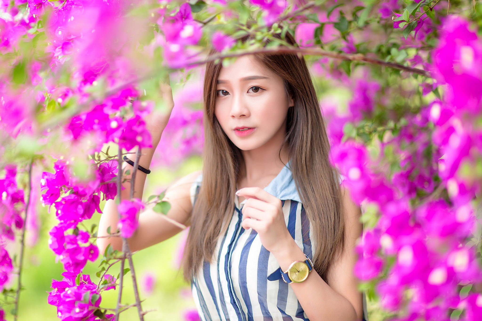 Asian Brown Eyes Brunette Pink Flower 2048x1365
