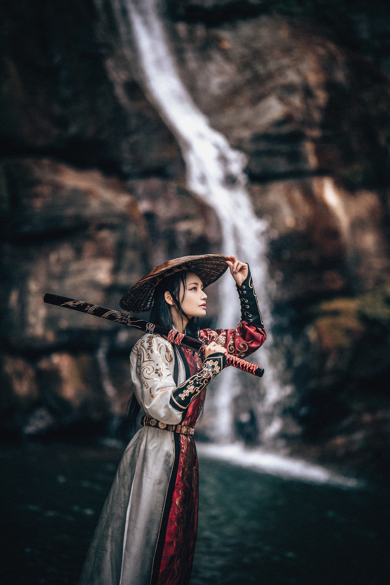 Asian Women Warrior Sword Weapon Katana Women With Swords Waterfall Women Outdoors Hat Women With Ha 1366x2048